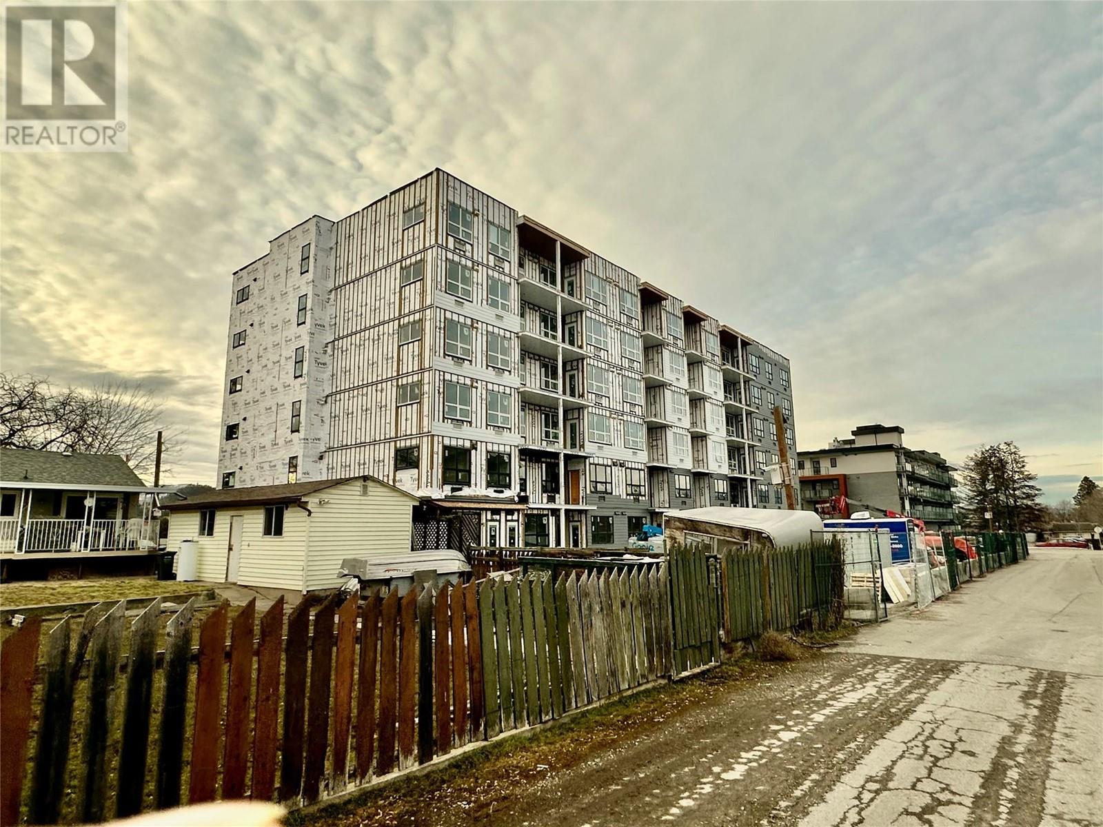 270 Asher Road, Kelowna, British Columbia  V1X 3H6 - Photo 4 - 10336256