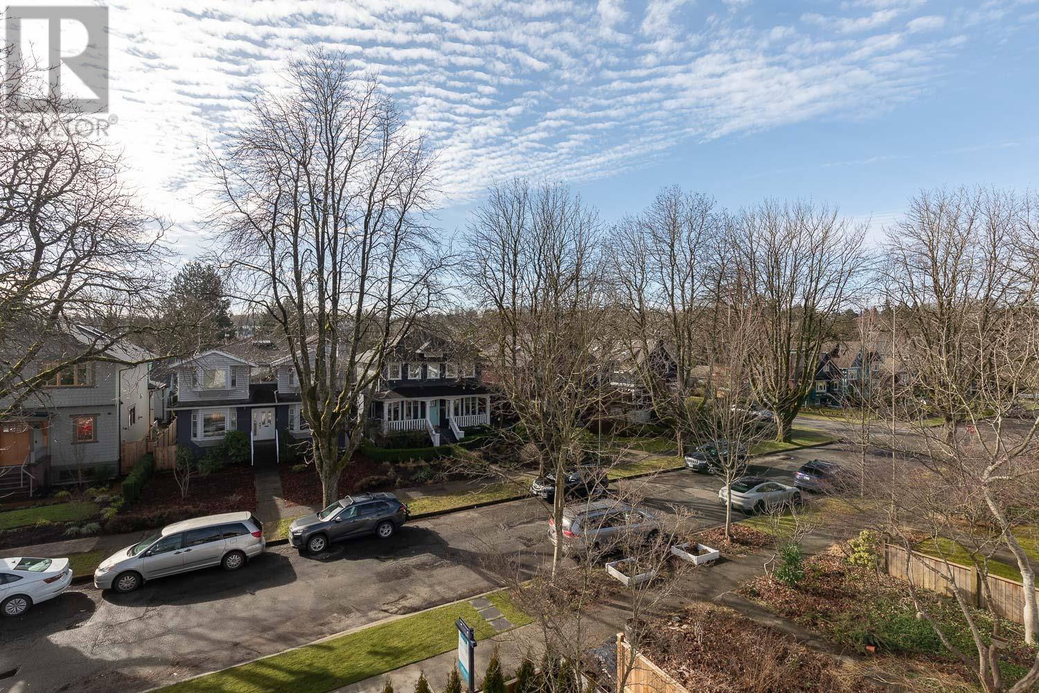 Listing Picture 23 of 27 : 1 3165 W 14TH AVENUE, Vancouver / 溫哥華 - 魯藝地產 Yvonne Lu Group - MLS Medallion Club Member