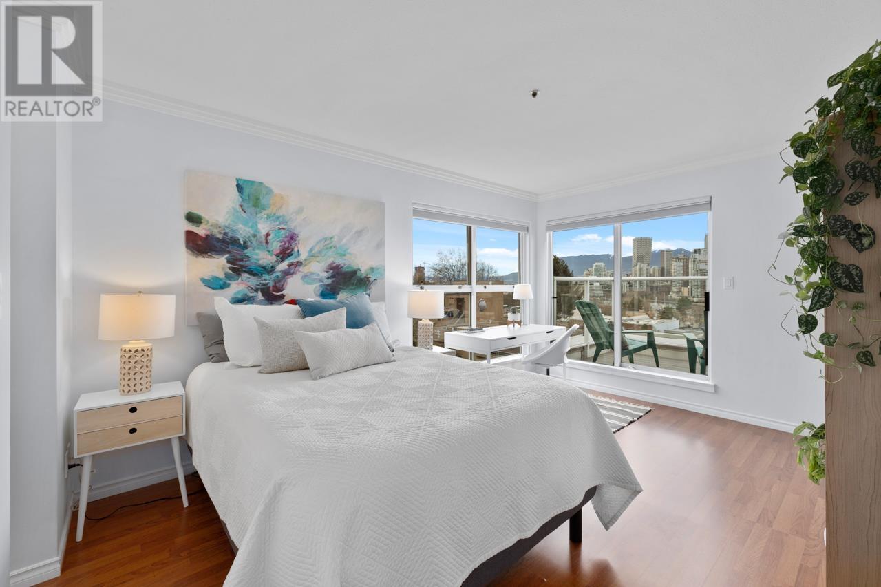 Listing Picture 12 of 32 : 207 953 W 8TH AVENUE, Vancouver / 溫哥華 - 魯藝地產 Yvonne Lu Group - MLS Medallion Club Member