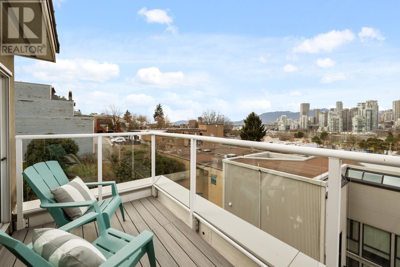 Listing Picture 23 of 32 : 207 953 W 8TH AVENUE, Vancouver / 溫哥華 - 魯藝地產 Yvonne Lu Group - MLS Medallion Club Member