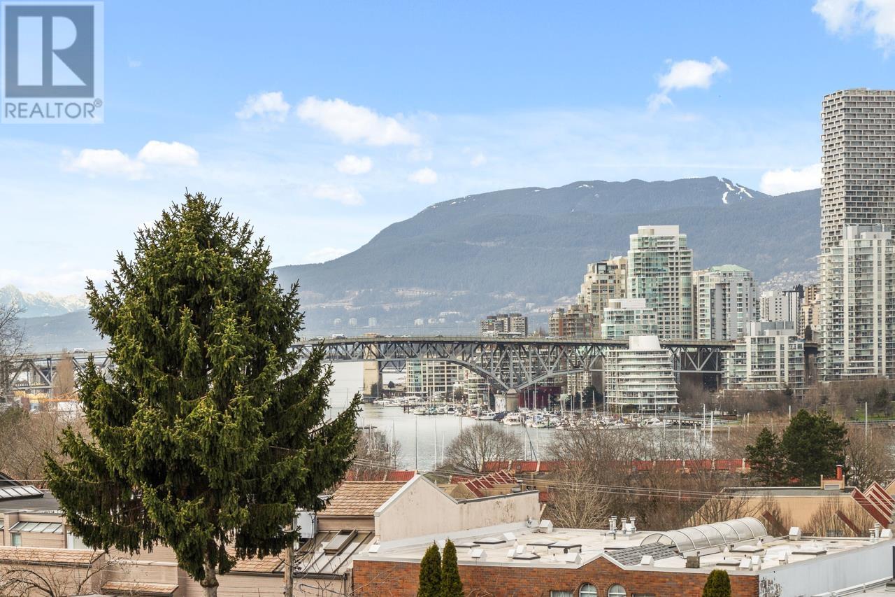 Listing Picture 27 of 32 : 207 953 W 8TH AVENUE, Vancouver / 溫哥華 - 魯藝地產 Yvonne Lu Group - MLS Medallion Club Member