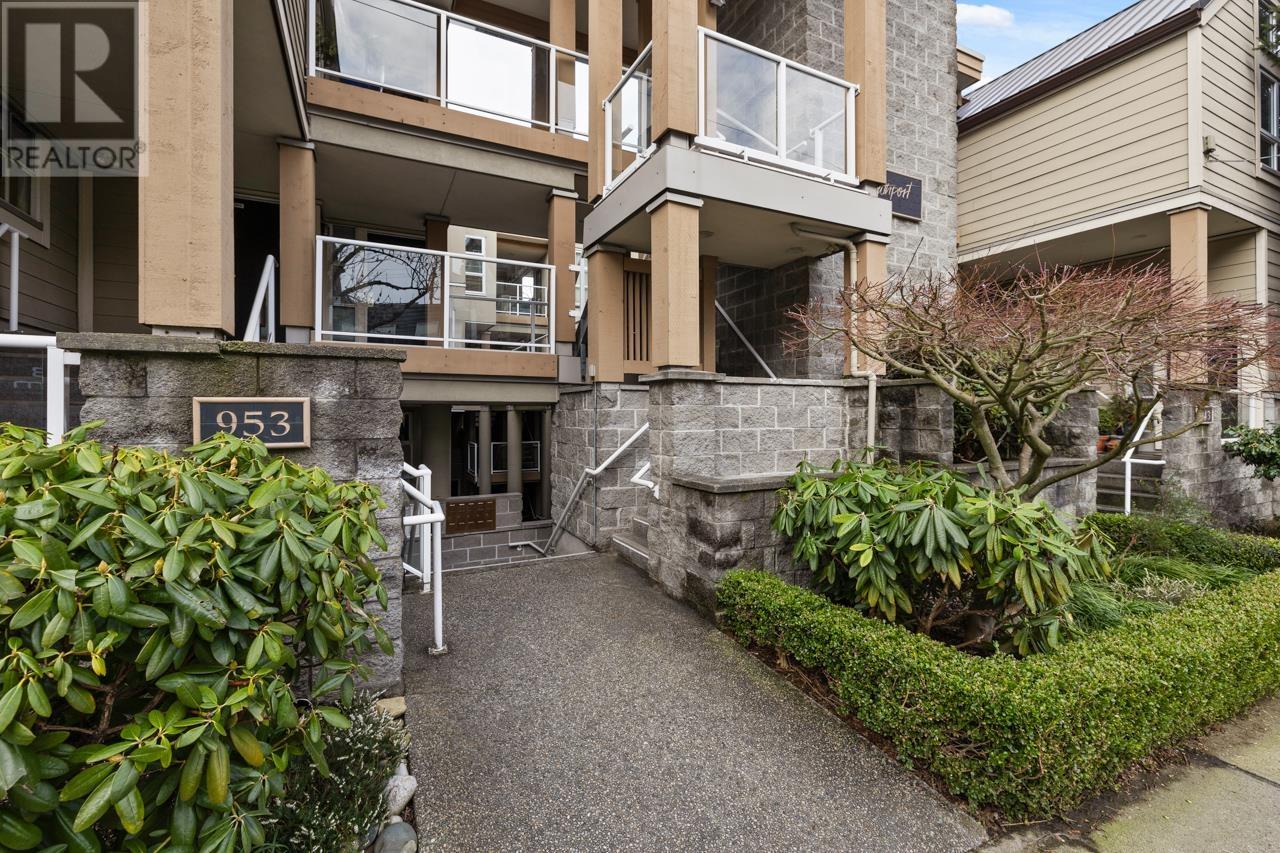 Listing Picture 31 of 32 : 207 953 W 8TH AVENUE, Vancouver / 溫哥華 - 魯藝地產 Yvonne Lu Group - MLS Medallion Club Member