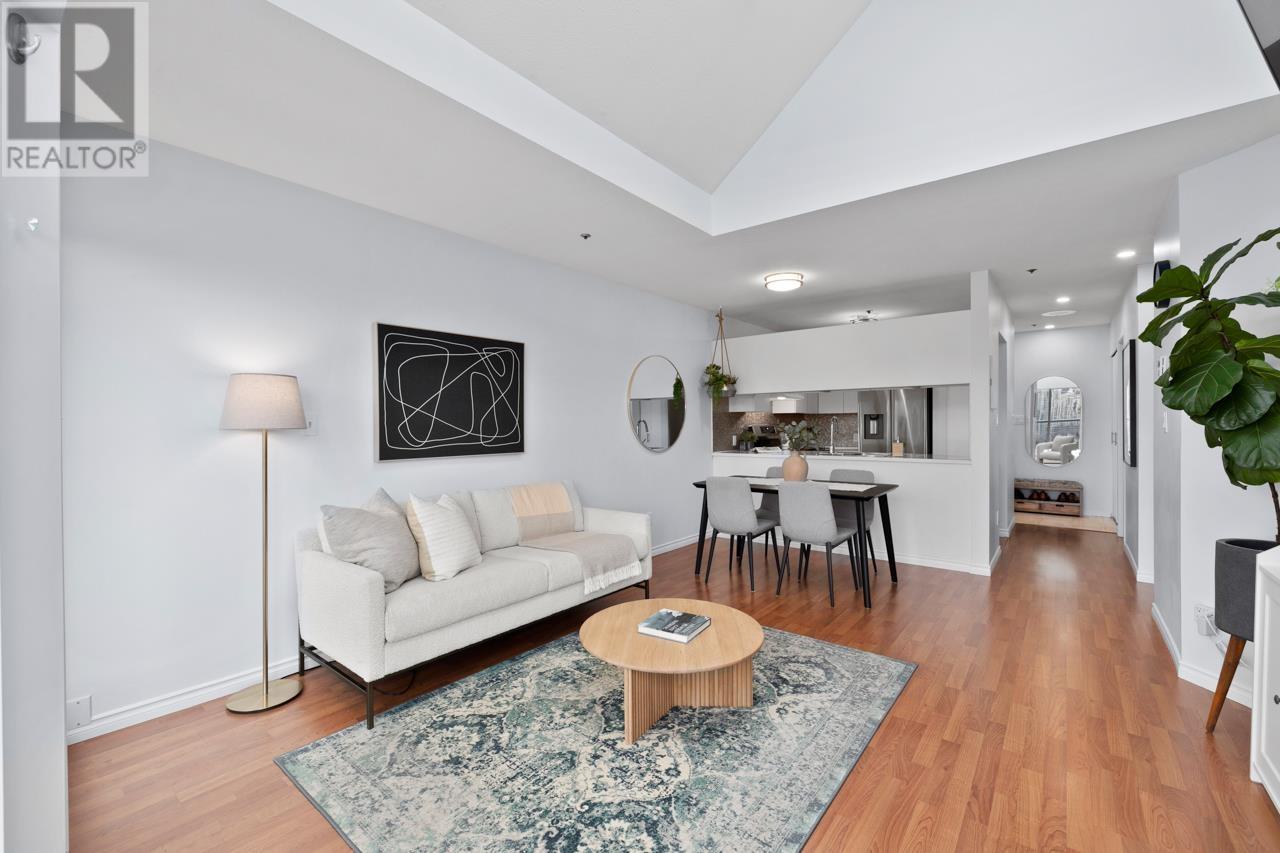 Listing Picture 5 of 32 : 207 953 W 8TH AVENUE, Vancouver / 溫哥華 - 魯藝地產 Yvonne Lu Group - MLS Medallion Club Member