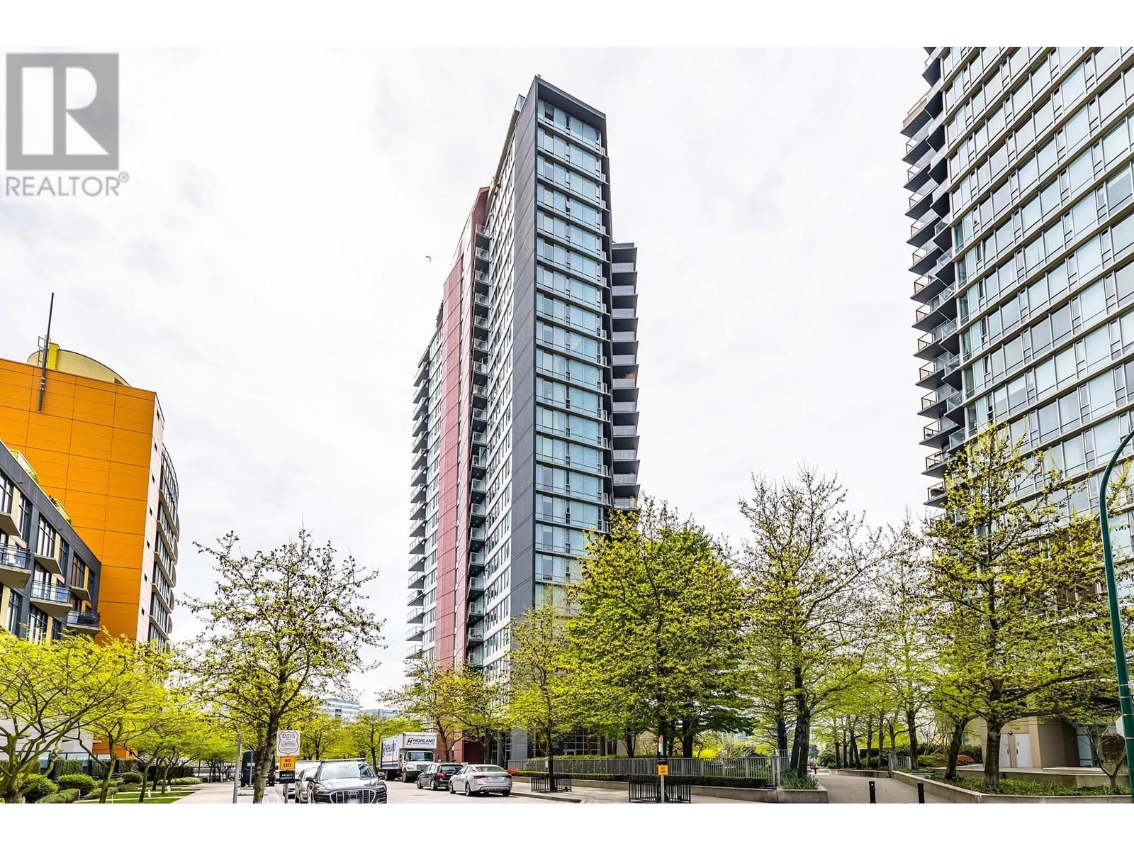 503 8 Smithe Mews, Vancouver, British Columbia  V6B 0A5 - Photo 1 - R2971450