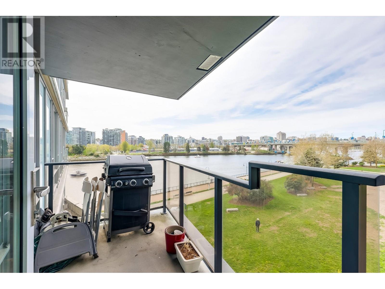 503 8 Smithe Mews, Vancouver, British Columbia  V6B 0A5 - Photo 9 - R2971450