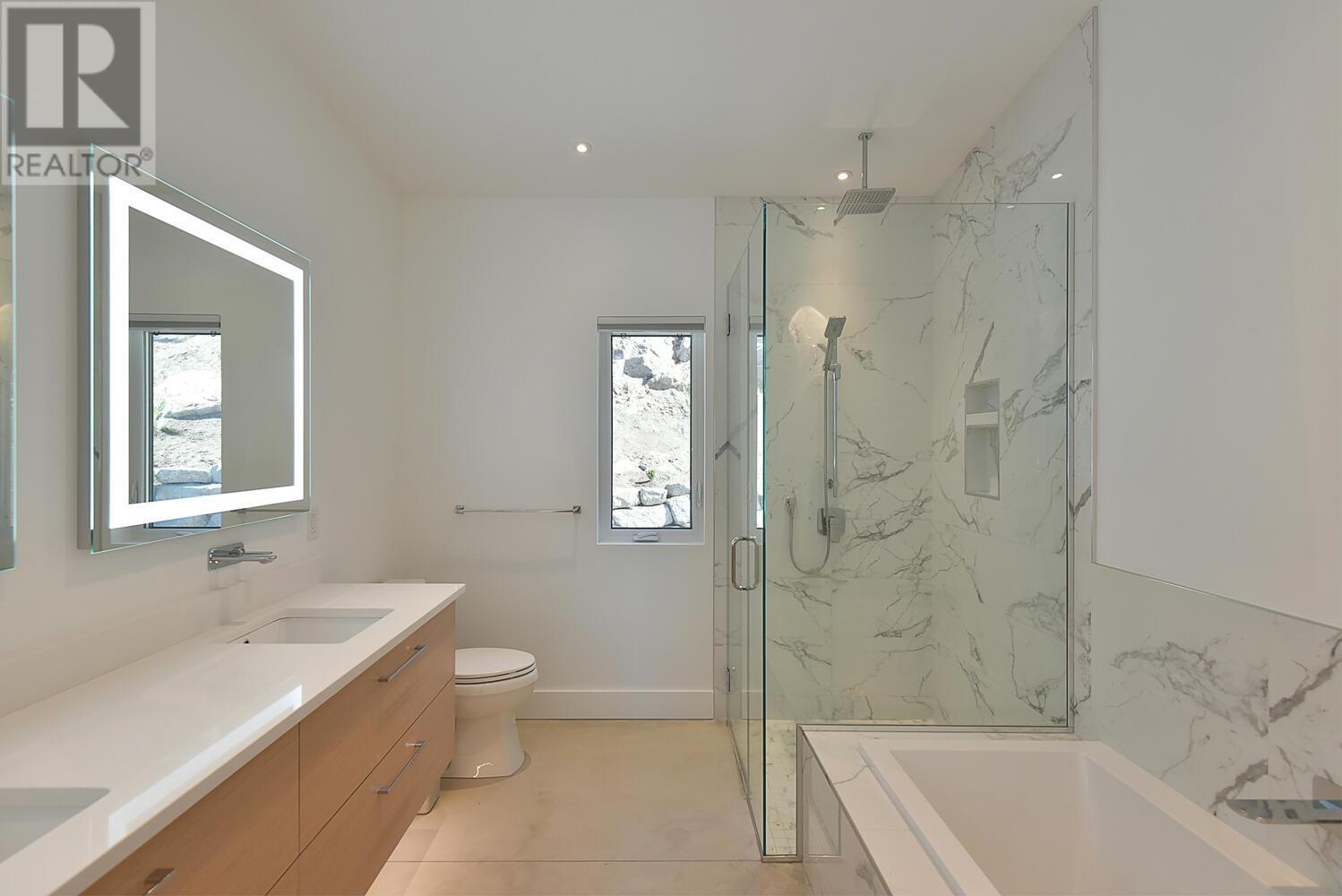10632 Wood Bay Ridge Road, Halfmoon Bay, British Columbia  V7Z 1B8 - Photo 17 - R2971470