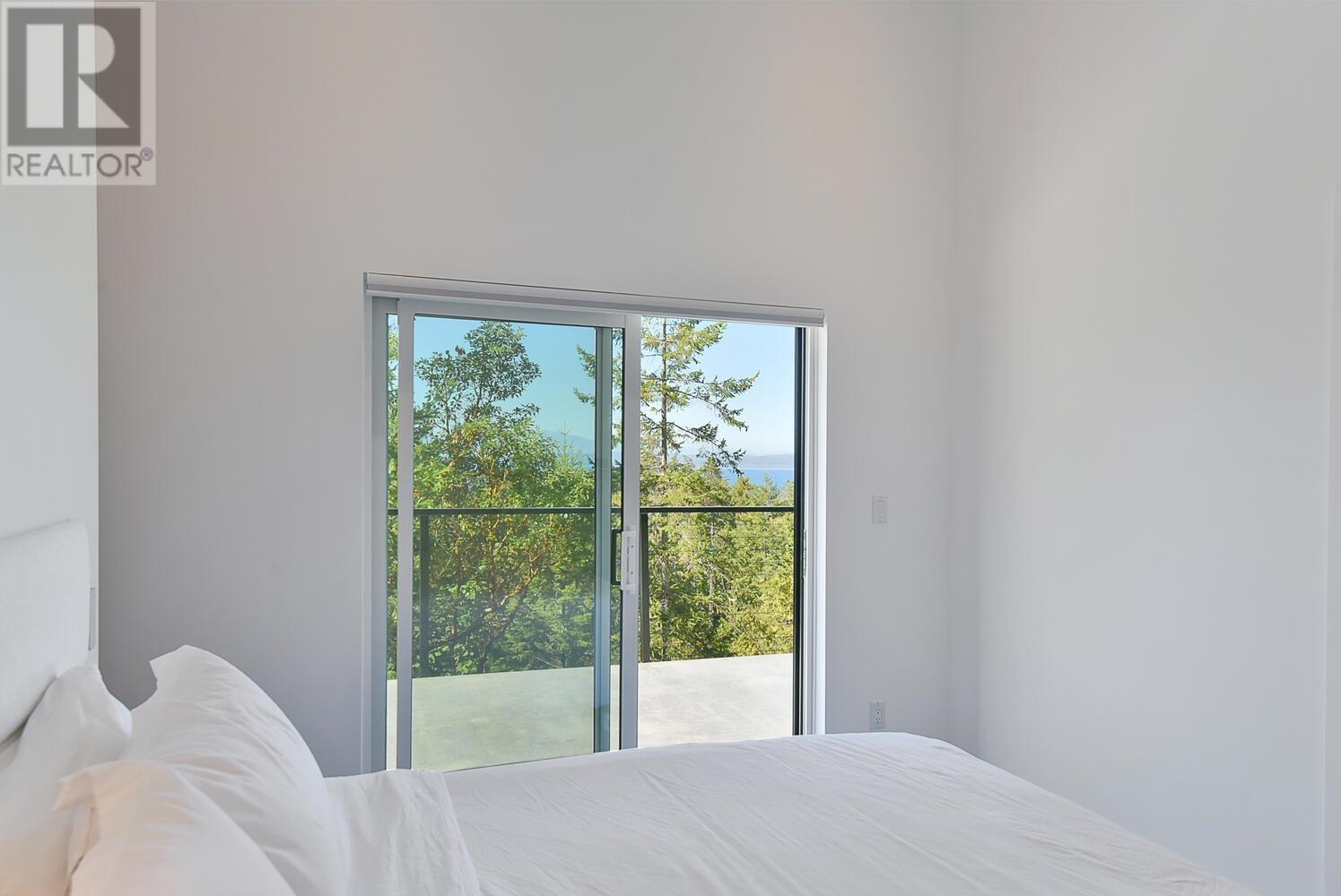 10632 Wood Bay Ridge Road, Halfmoon Bay, British Columbia  V7Z 1B8 - Photo 21 - R2971470