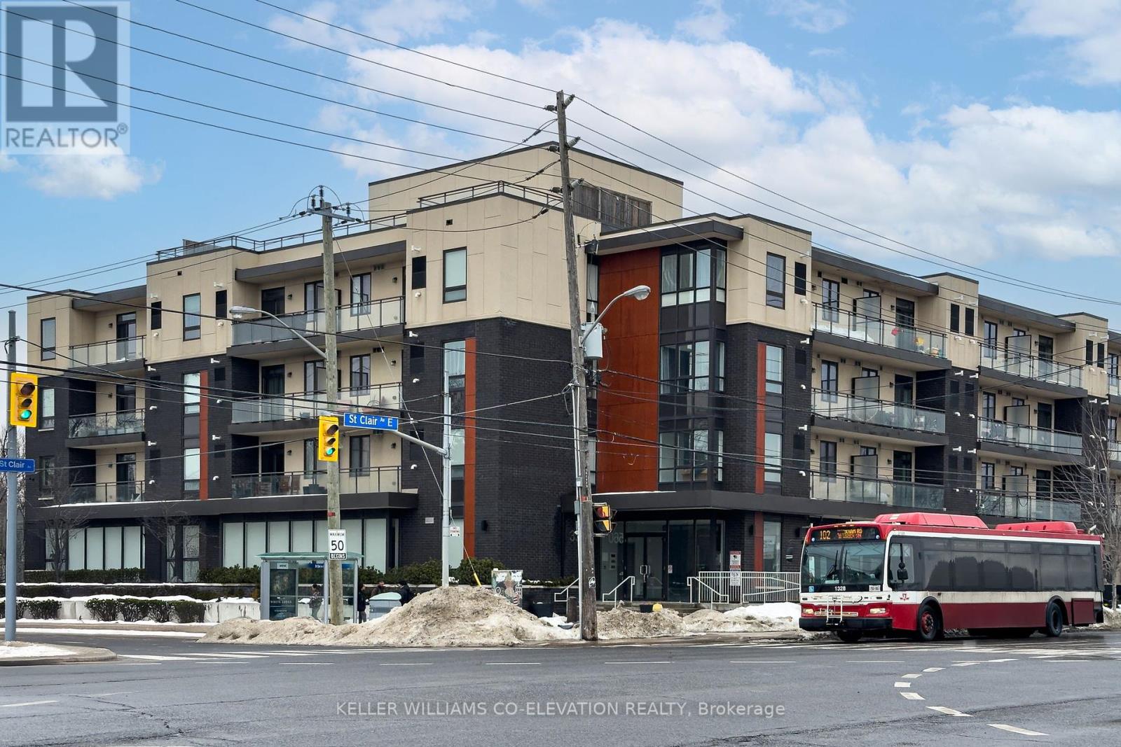 Property at 316 - 3560 ST CLAIR AVENUE E image 2