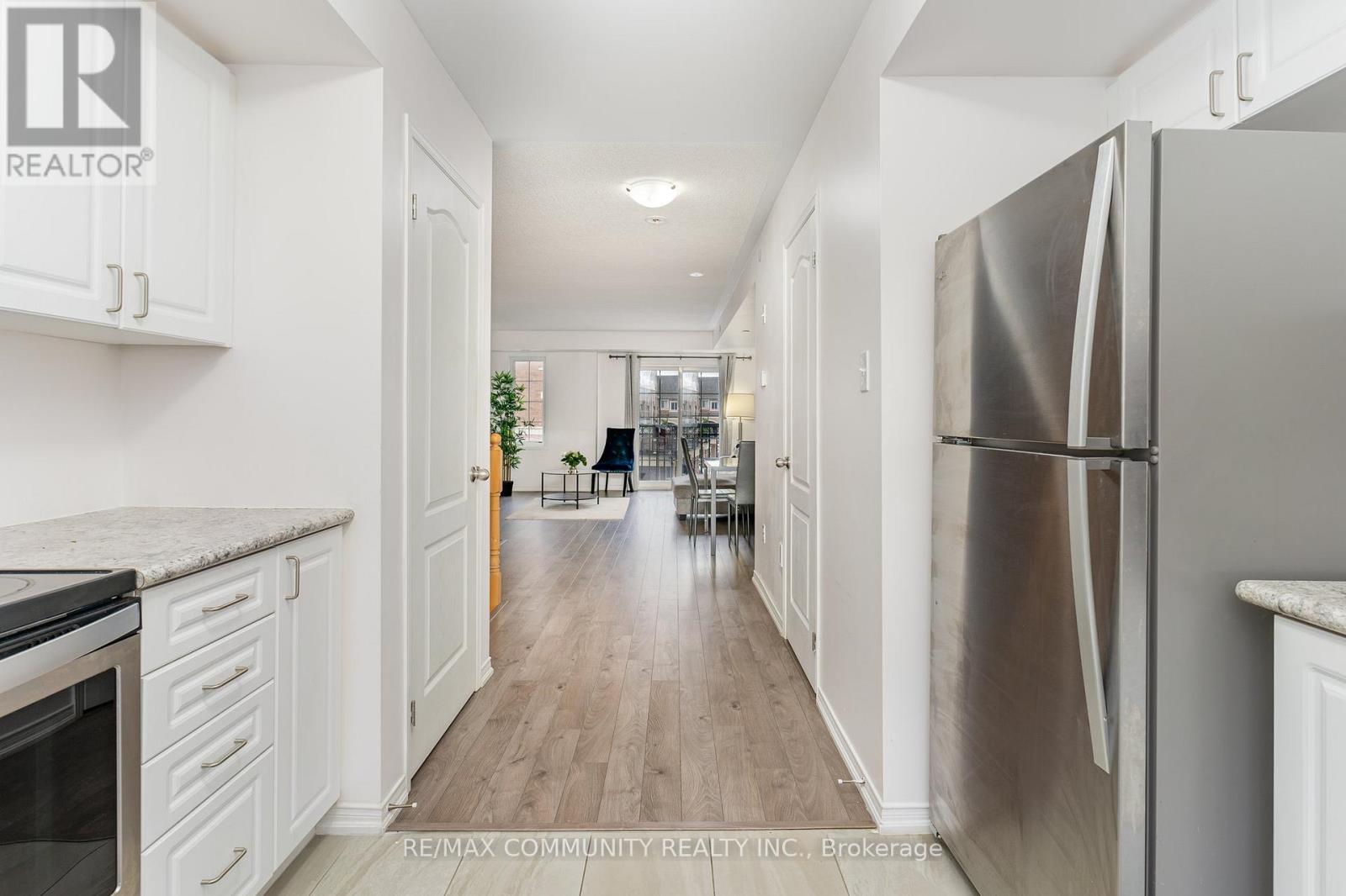 2757 Deputy Minister Path, Oshawa (Windfields), Ontario  L1L 0M7 - Photo 8 - E11991941