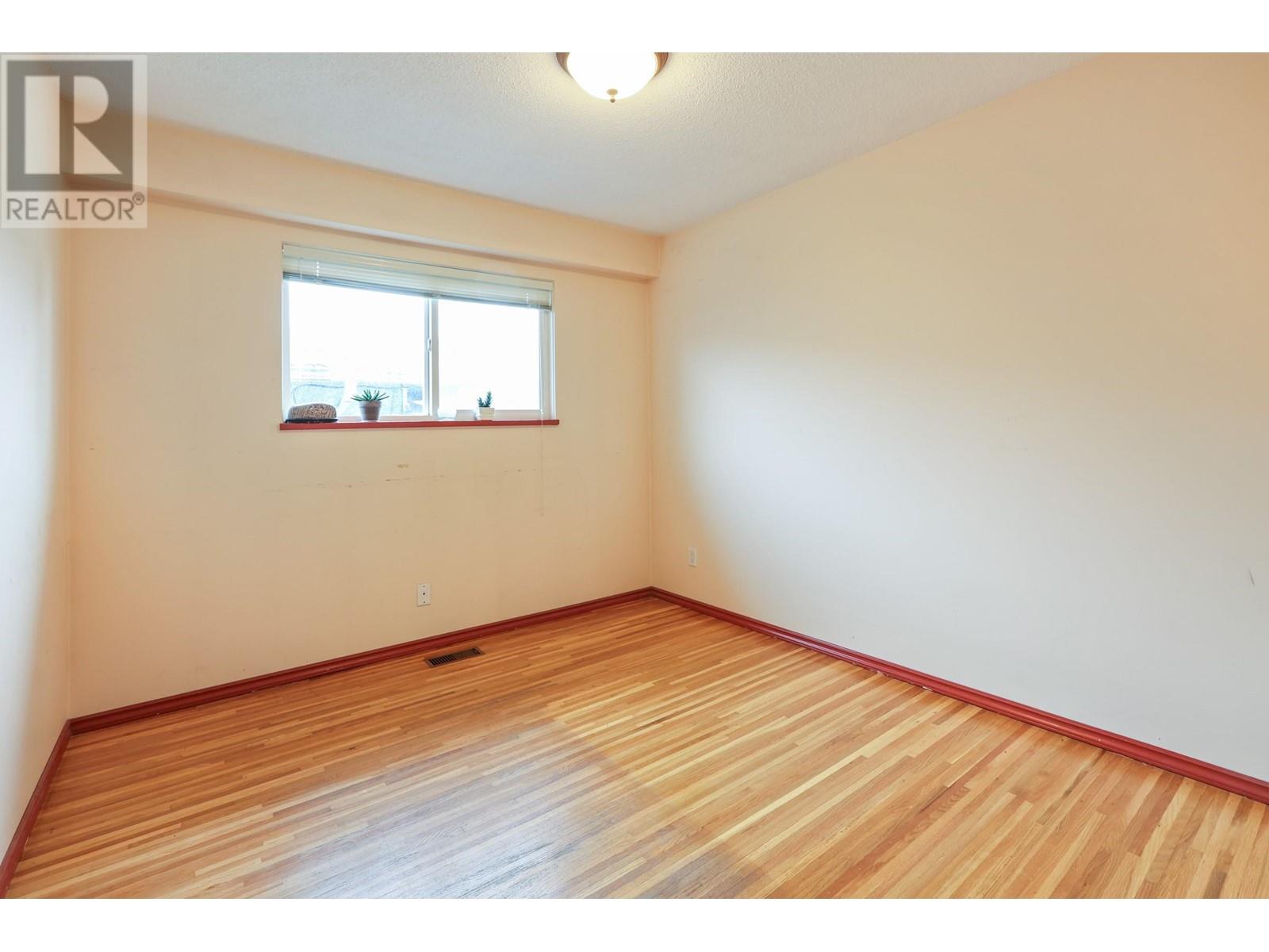5872 Culloden Street, Vancouver, British Columbia  V5W 3S2 - Photo 11 - R2971332