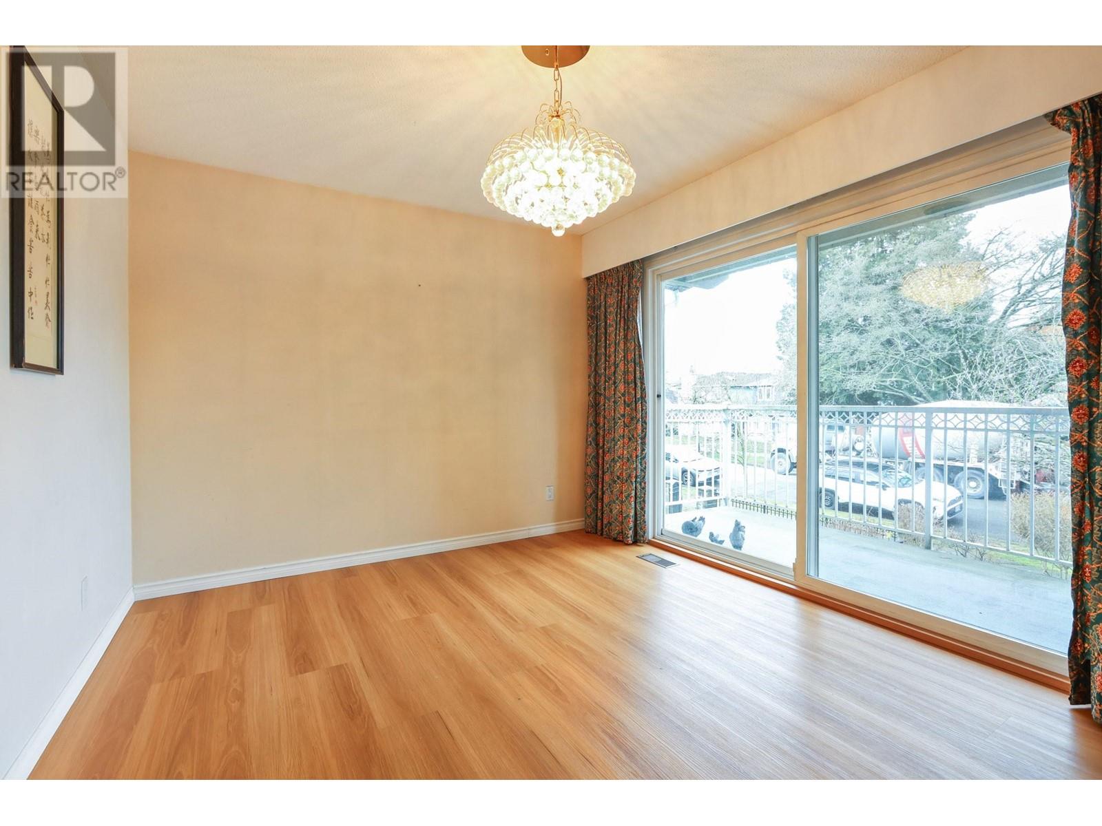 5872 Culloden Street, Vancouver, British Columbia  V5W 3S2 - Photo 5 - R2971332