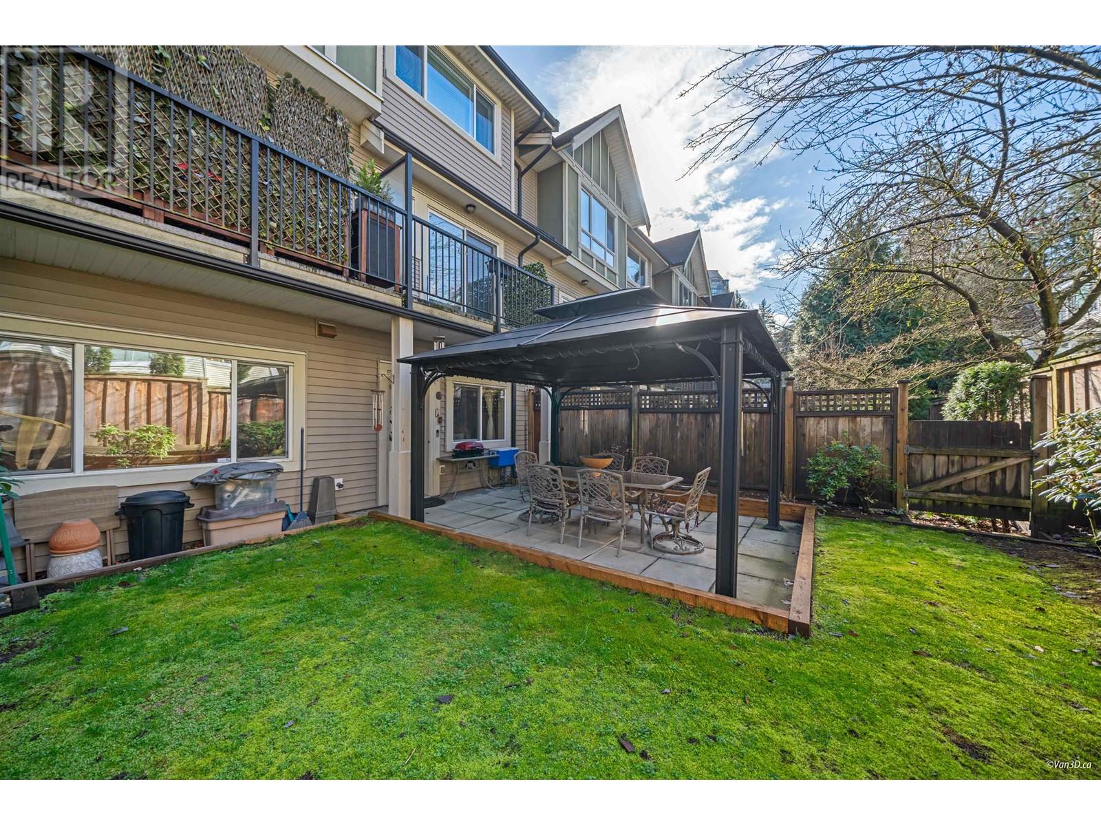 Property at 5 6888 RUMBLE STREET image 3