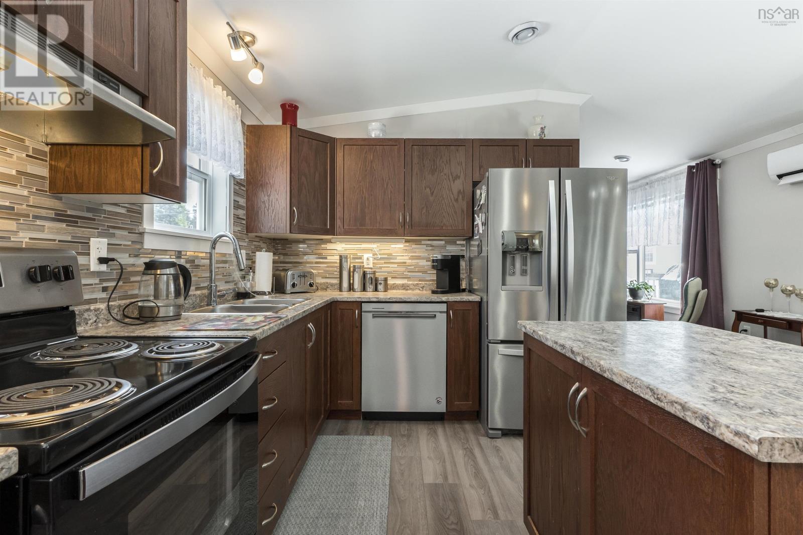 1123 Susan Street, Beaver Bank, Nova Scotia  B4E 1P2 - Photo 14 - 202503739