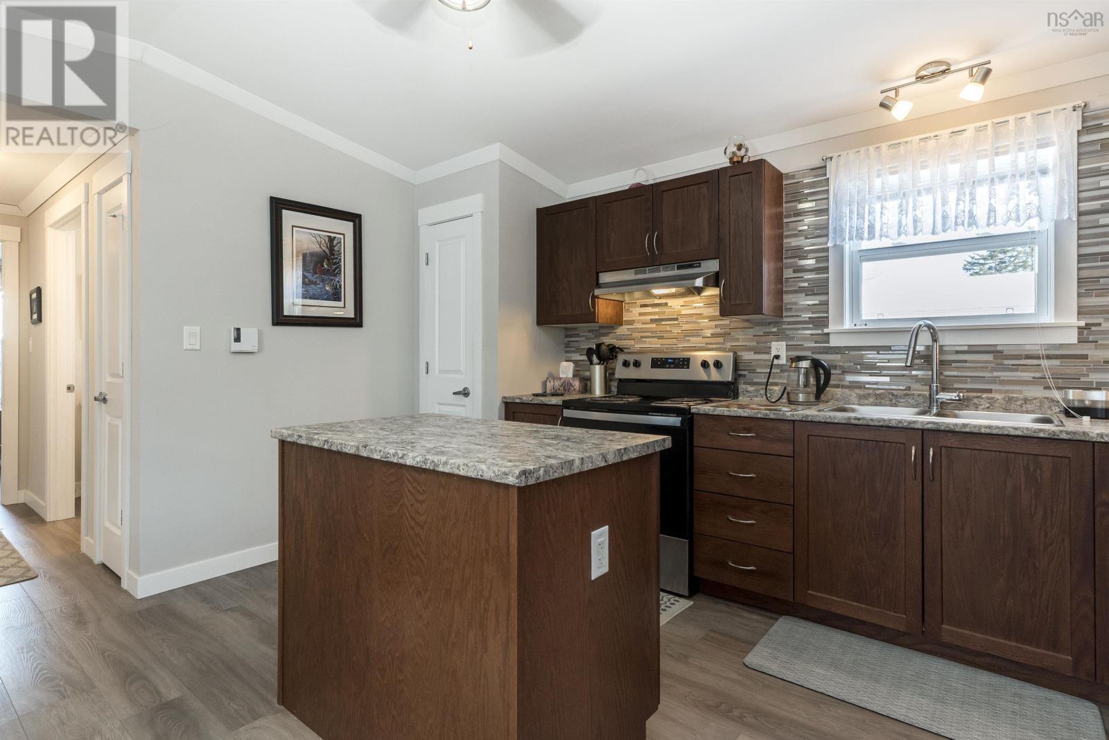 1123 Susan Street, Beaver Bank, Nova Scotia  B4E 1P2 - Photo 17 - 202503739