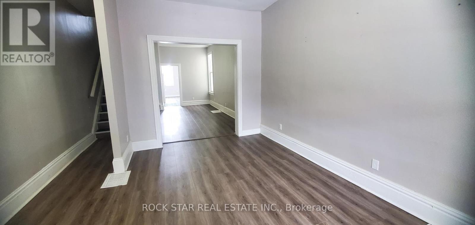 Property at 75 CATHCART STREET image 5
