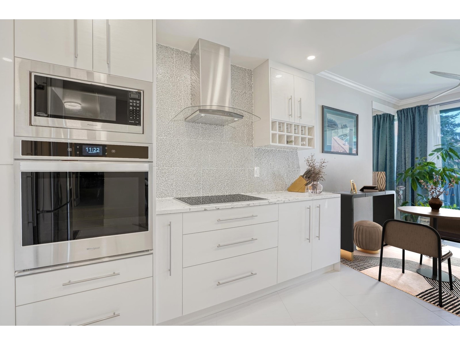 208 1765 Martin Drive, Surrey, British Columbia  V4A 9T6 - Photo 7 - R2971522