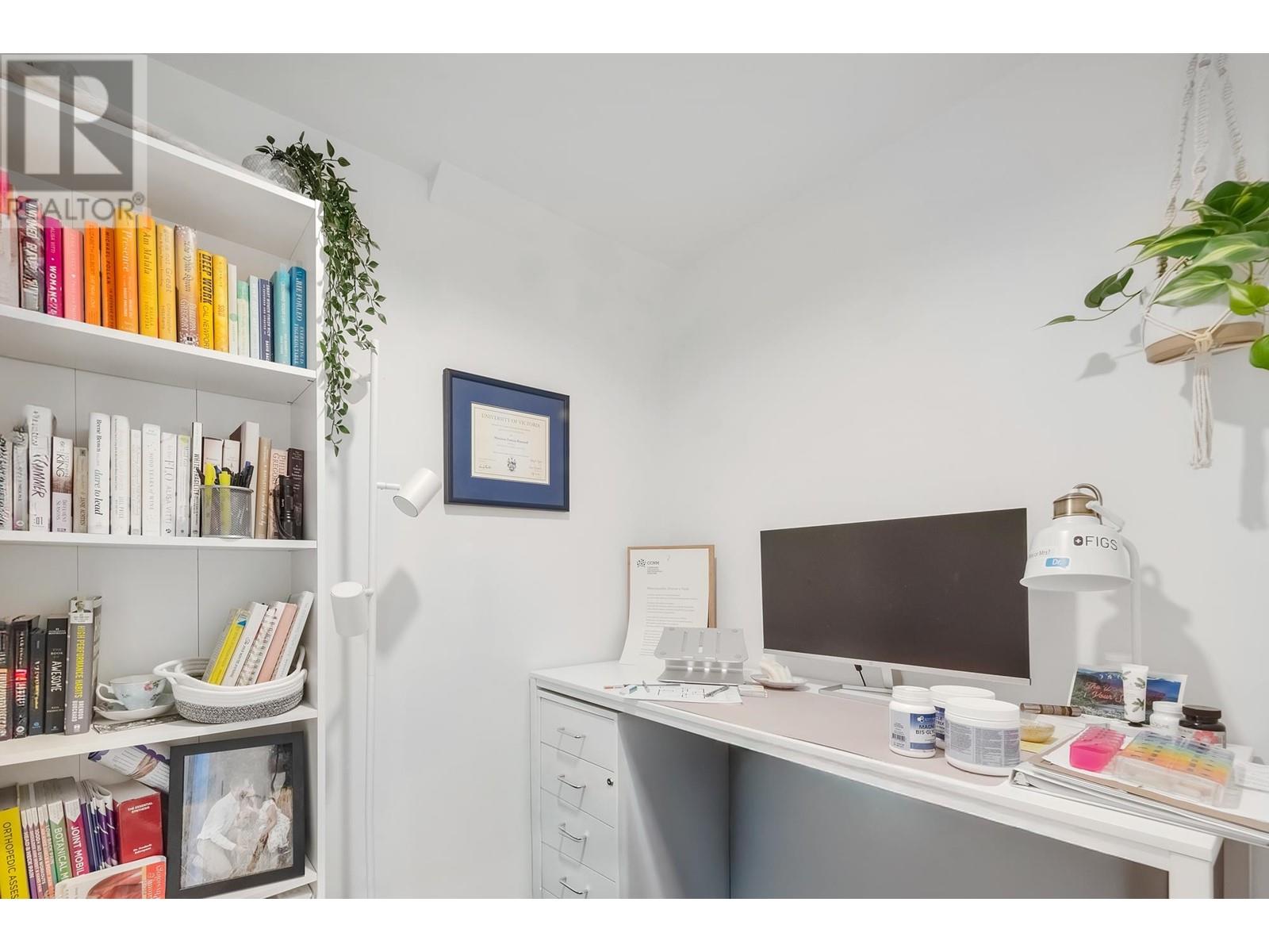 Listing Picture 24 of 36 : 298 W 1ST AVENUE, Vancouver / 溫哥華 - 魯藝地產 Yvonne Lu Group - MLS Medallion Club Member