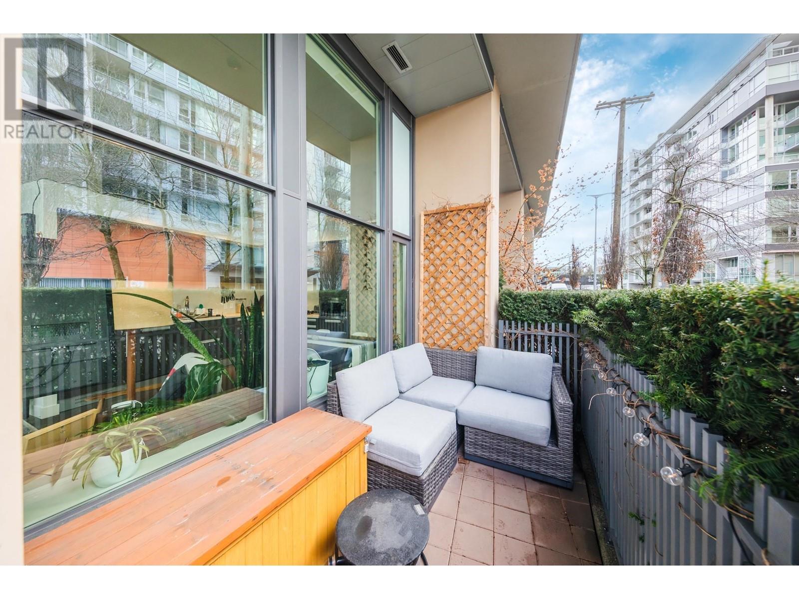 Listing Picture 28 of 36 : 298 W 1ST AVENUE, Vancouver / 溫哥華 - 魯藝地產 Yvonne Lu Group - MLS Medallion Club Member