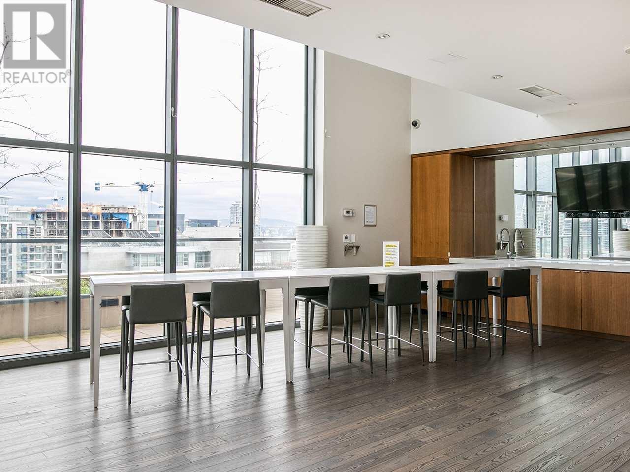 Listing Picture 34 of 36 : 298 W 1ST AVENUE, Vancouver / 溫哥華 - 魯藝地產 Yvonne Lu Group - MLS Medallion Club Member