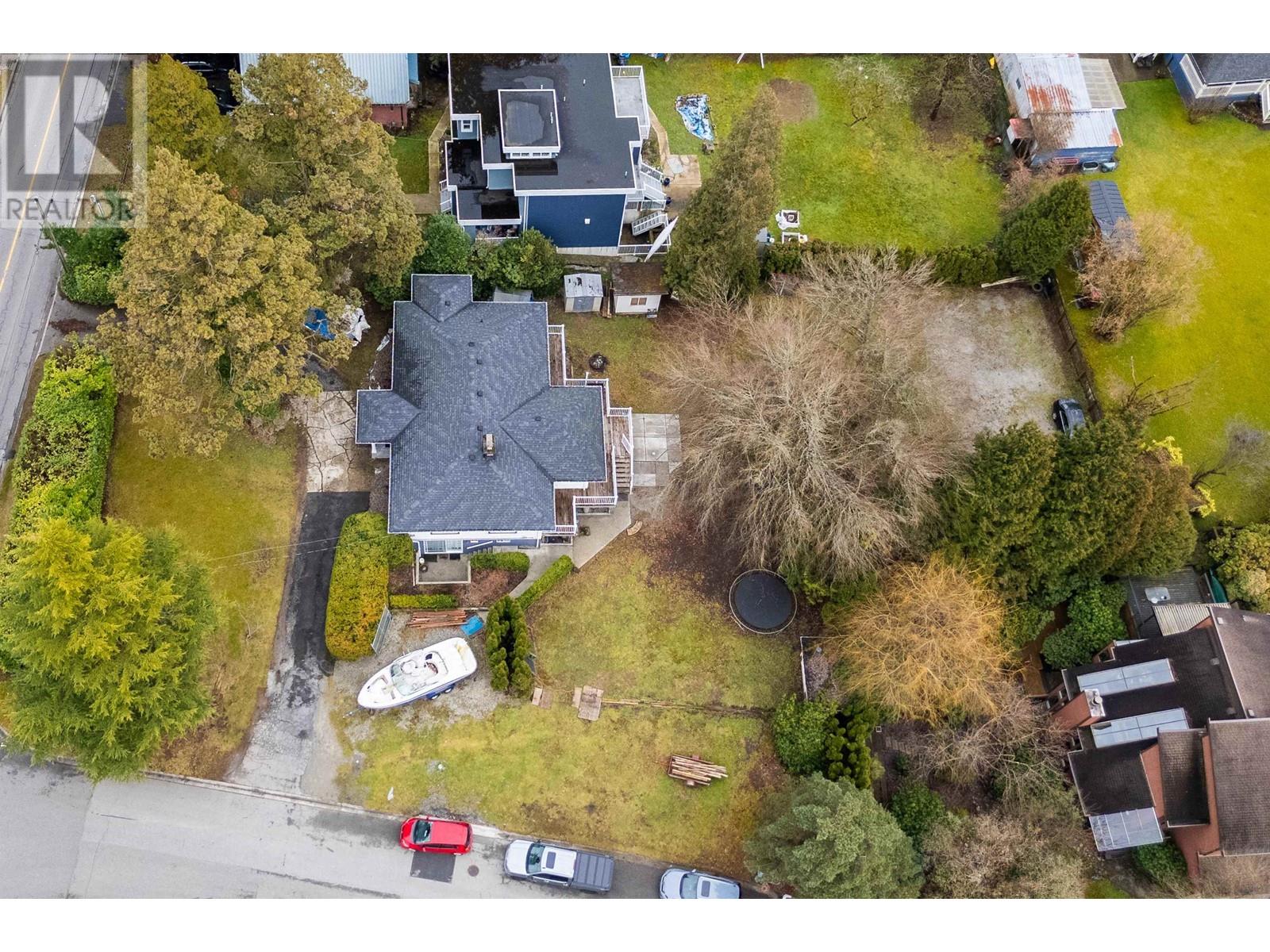 21298 River Road, Maple Ridge, British Columbia  V2X 2A9 - Photo 39 - R2971479