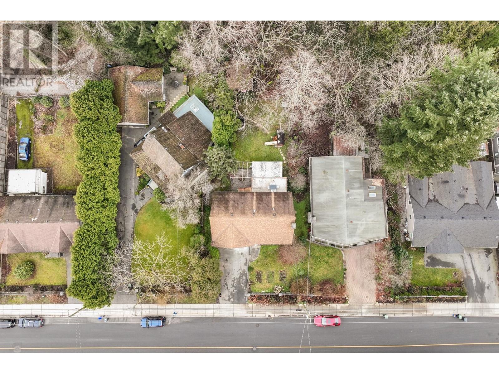 1468 Ross Road, North Vancouver, British Columbia  V7J 1V2 - Photo 39 - R2971505