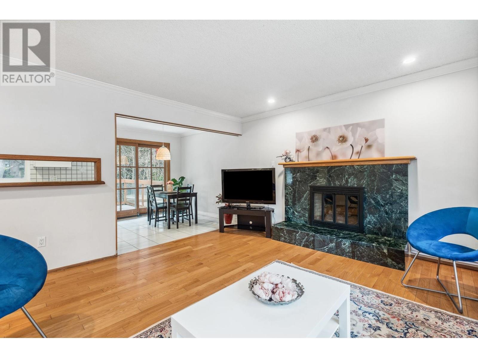 1468 Ross Road, North Vancouver, British Columbia  V7J 1V2 - Photo 5 - R2971505
