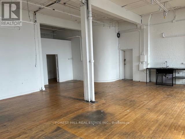 301 - 9 Davies Avenue, Toronto, Ontario  M4M 2A6 - Photo 5 - E11992085