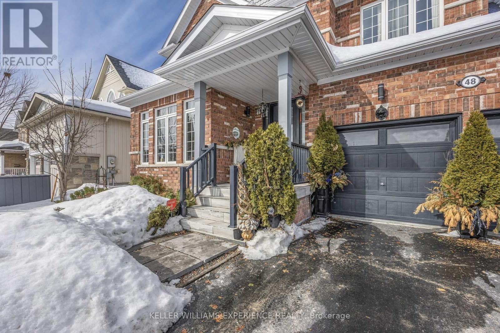 48 Collier Crescent, Essa, Ontario  L3W 0M6 - Photo 3 - N11992102