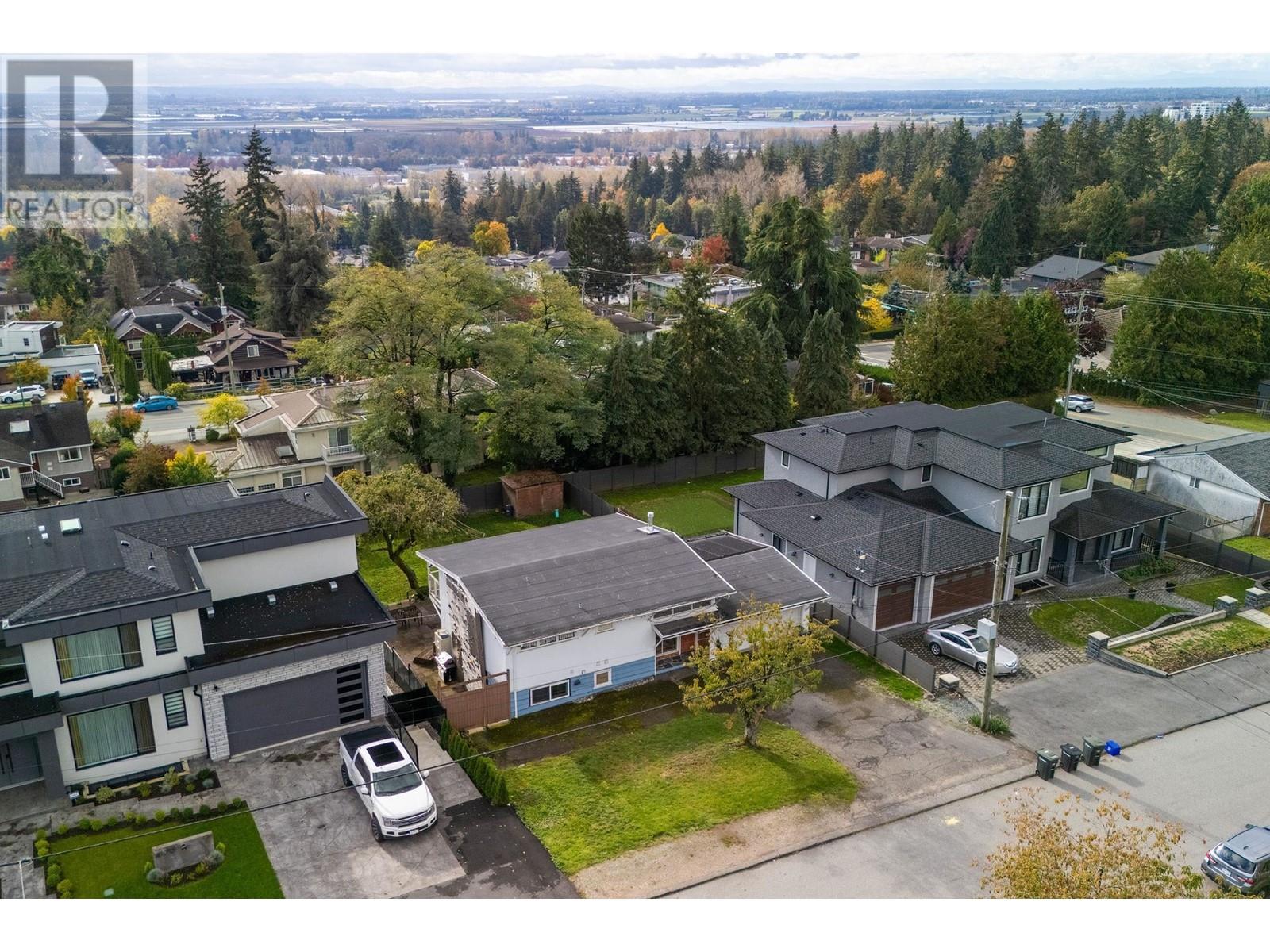 Property at 4150 IRMIN STREET image 3
