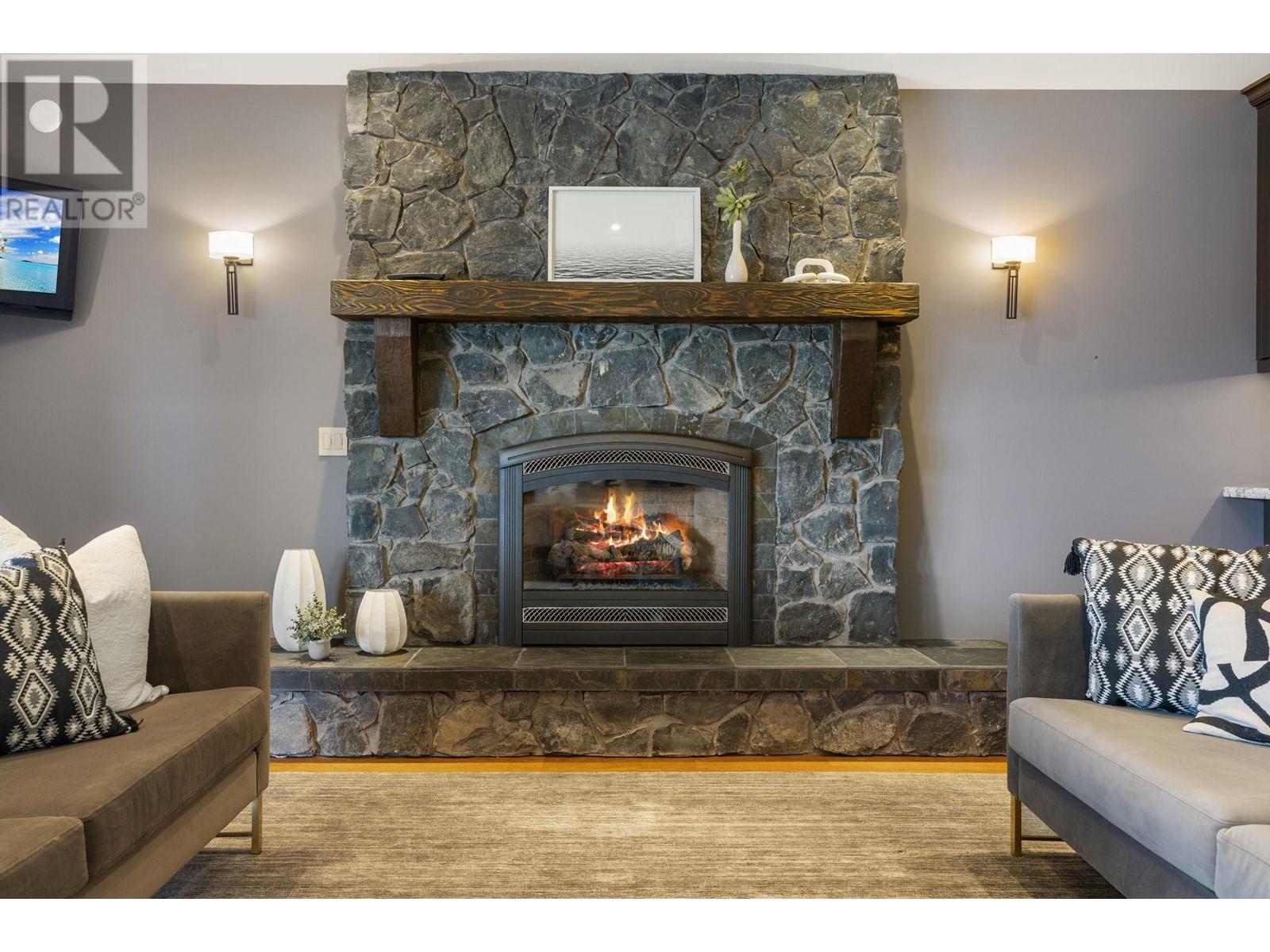 4040 Casorso Road, Kelowna, British Columbia  V1W 4N6 - Photo 62 - 10336833