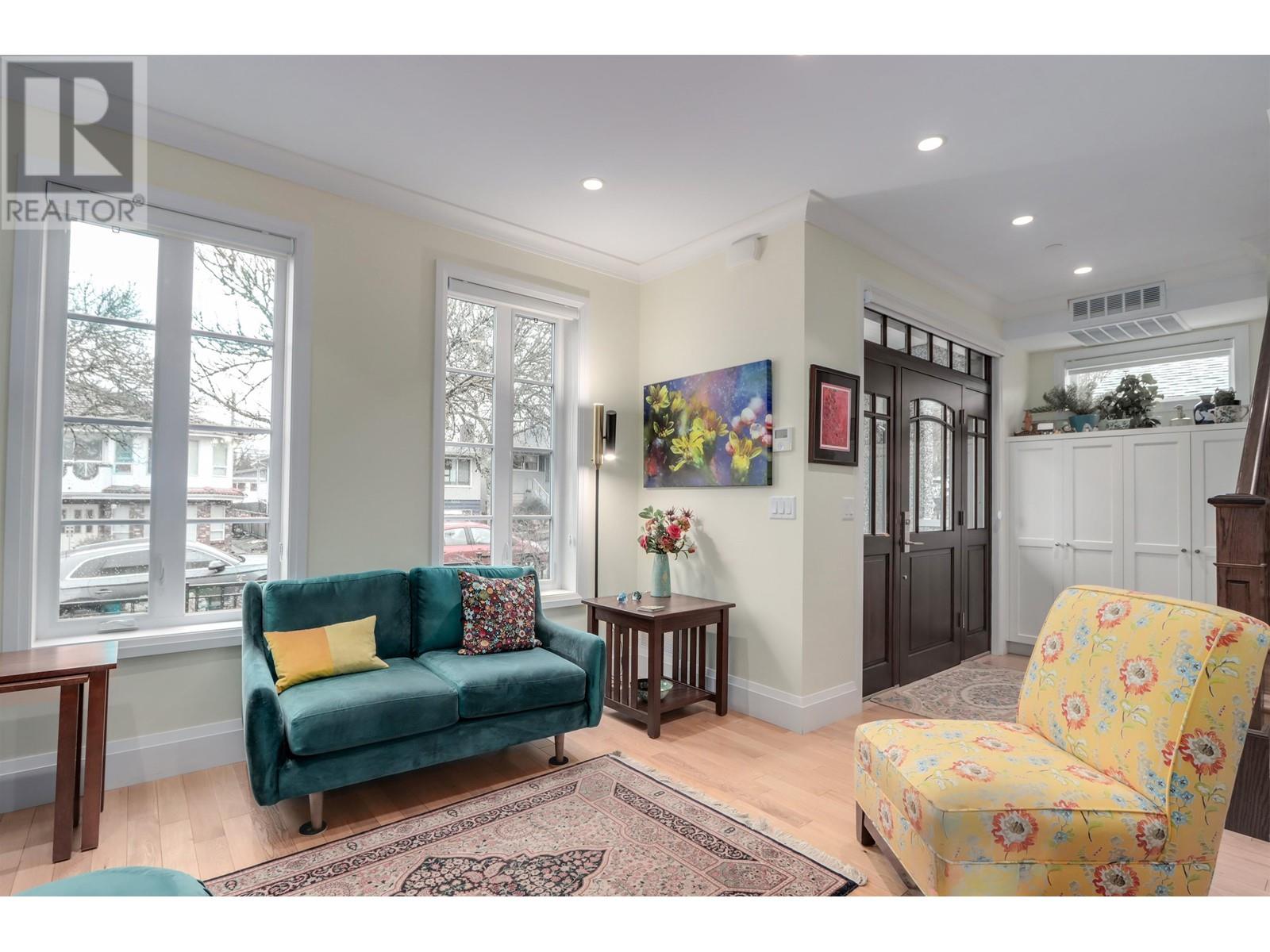 Listing Picture 5 of 35 : 5009 SOMERVILLE STREET, Vancouver / 溫哥華 - 魯藝地產 Yvonne Lu Group - MLS Medallion Club Member