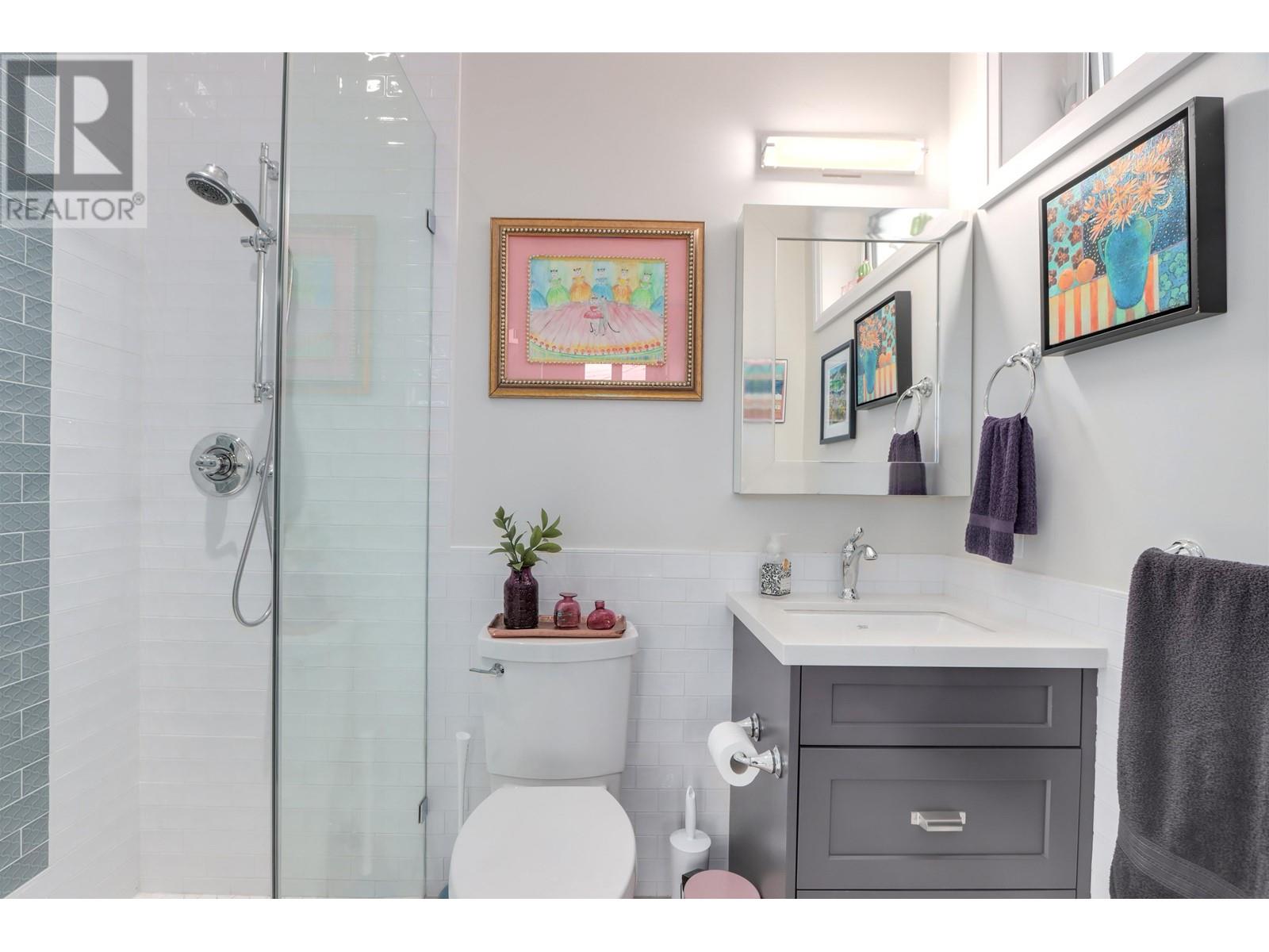 Listing Picture 11 of 35 : 5009 SOMERVILLE STREET, Vancouver / 溫哥華 - 魯藝地產 Yvonne Lu Group - MLS Medallion Club Member