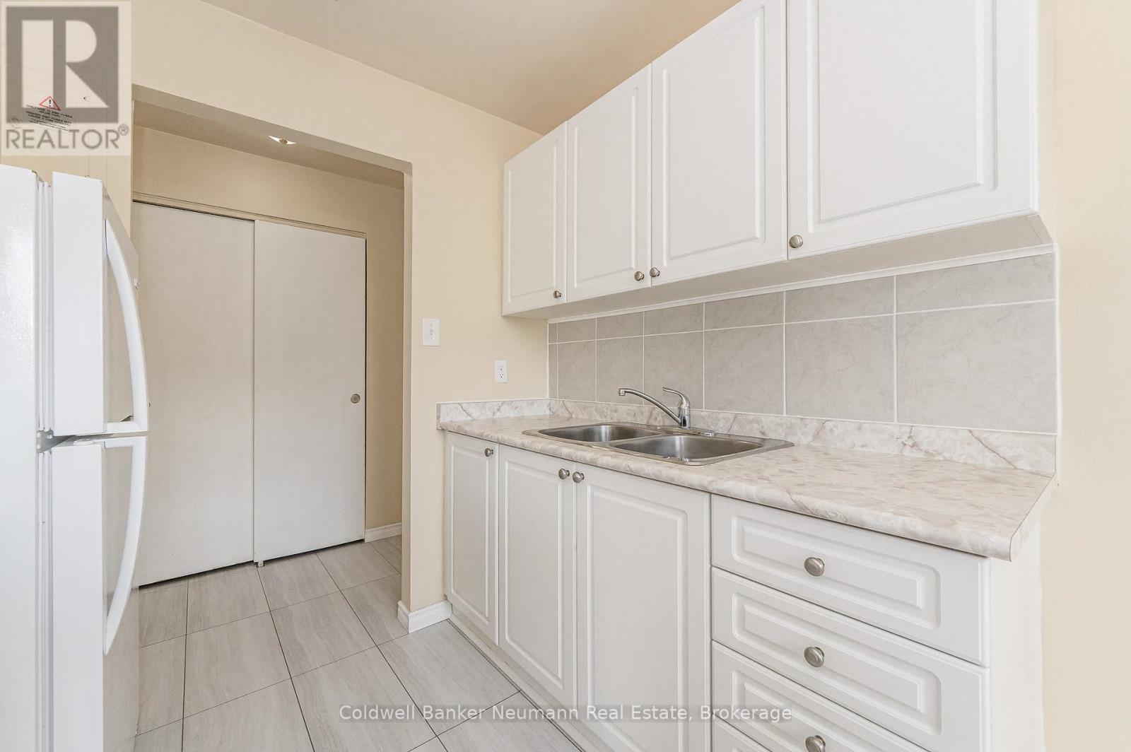 301 - 10 Glenbrook Drive, Guelph, Ontario  N1E 1A9 - Photo 13 - X11992128