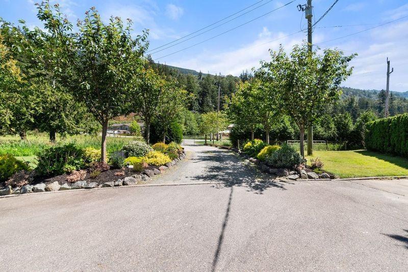 Property at 41475 NO. 5 ROAD image 3