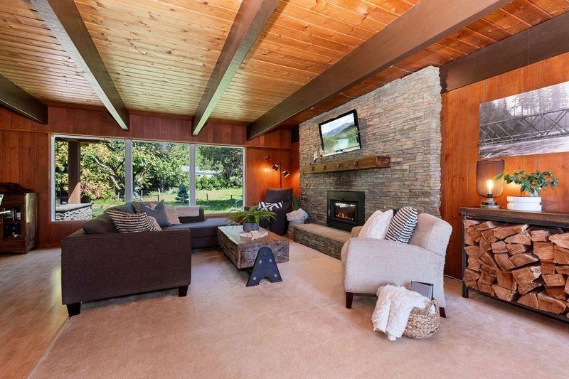 Property at 41475 NO. 5 ROAD image 4