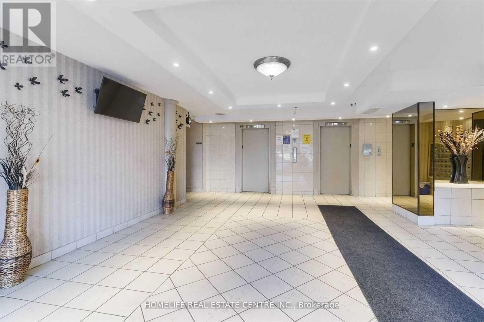Property at 1210 - 21 KNIGHTSBRIDGE ROAD image 3