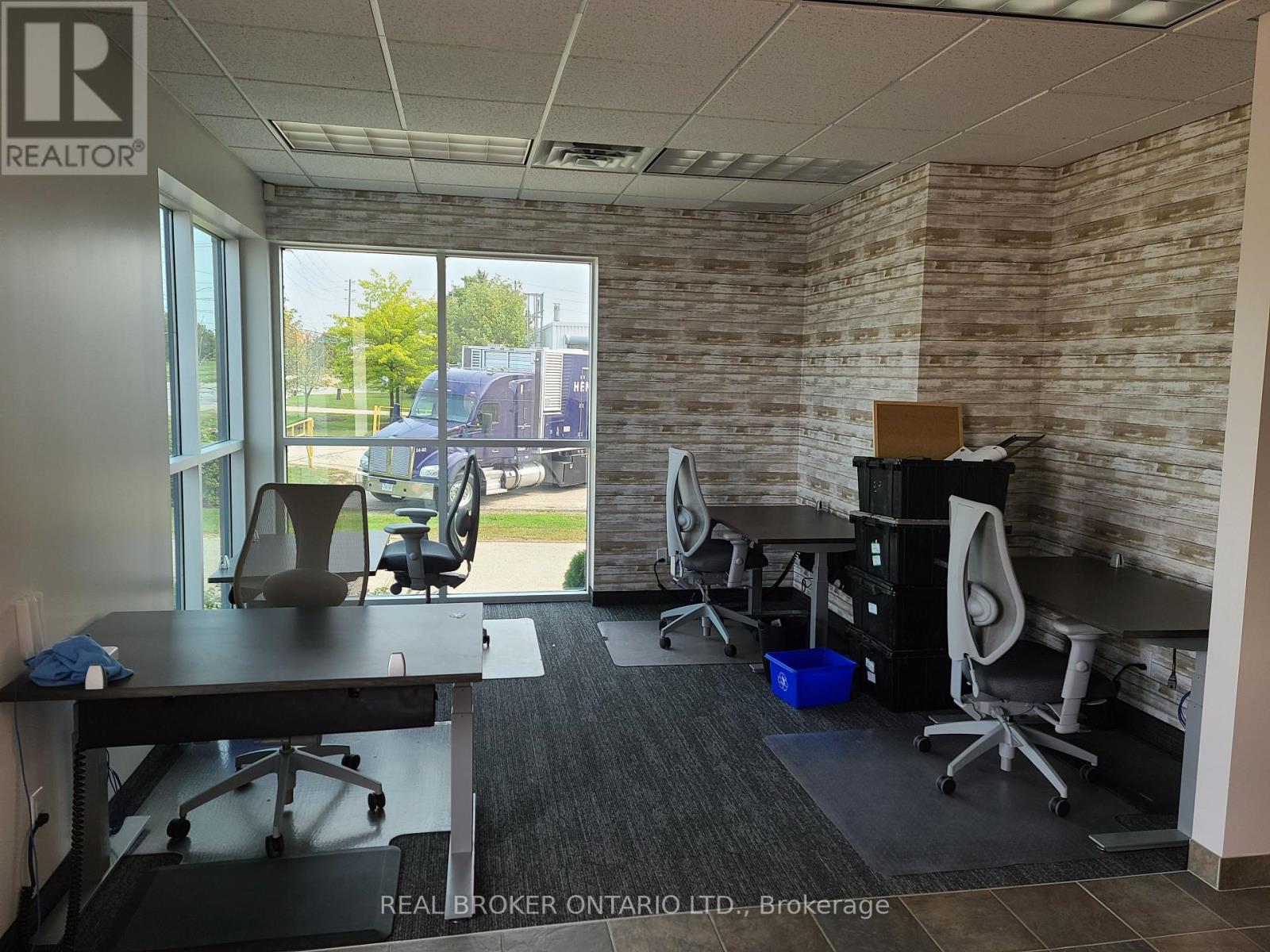 35 Cherry Blossom Road, Cambridge, Ontario  N3H 4R7 - Photo 6 - X11992148