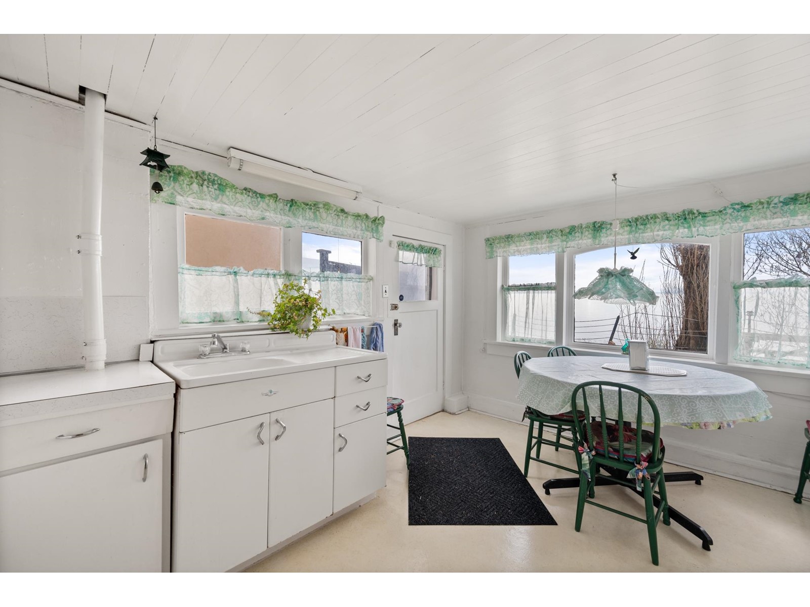 14458 Marine Drive, White Rock, British Columbia  V4B 1B3 - Photo 18 - R2971120