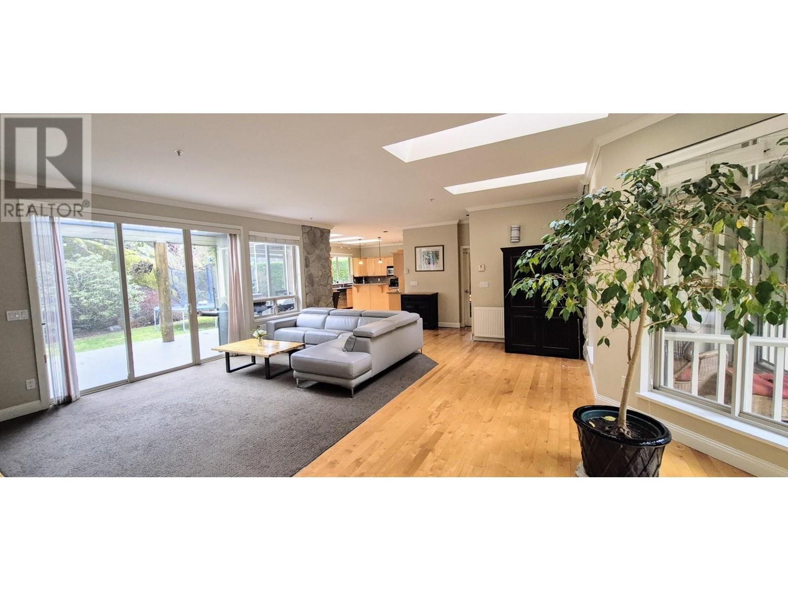 158 Stonegate Drive, West Vancouver, British Columbia  V0N 3Z2 - Photo 11 - R2970644