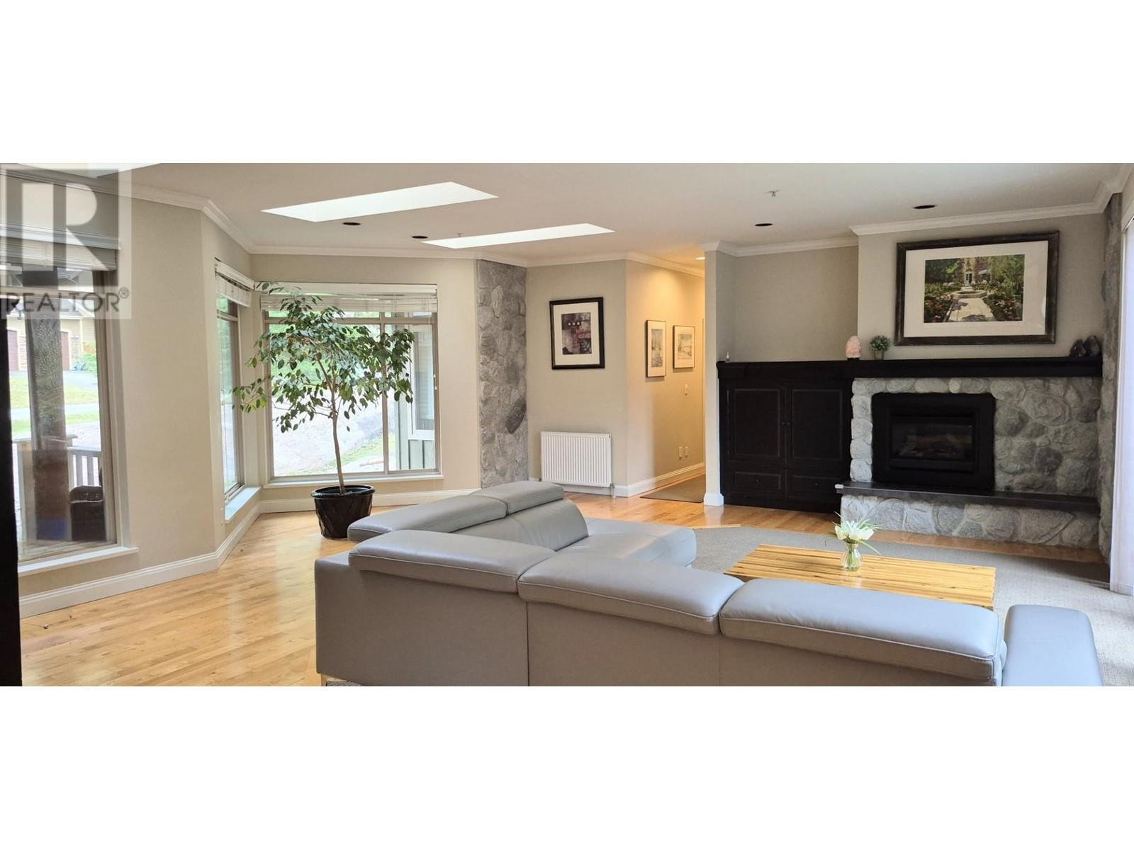 158 STONEGATE DRIVE, west vancouver, British Columbia