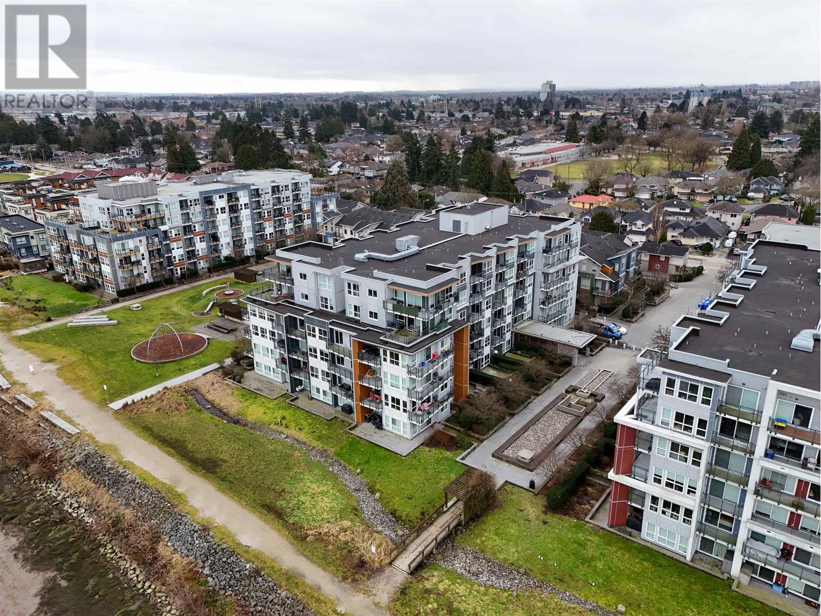 Listing Picture 31 of 34 : 209 10155 RIVER DRIVE, Richmond / 烈治文 - 魯藝地產 Yvonne Lu Group - MLS Medallion Club Member