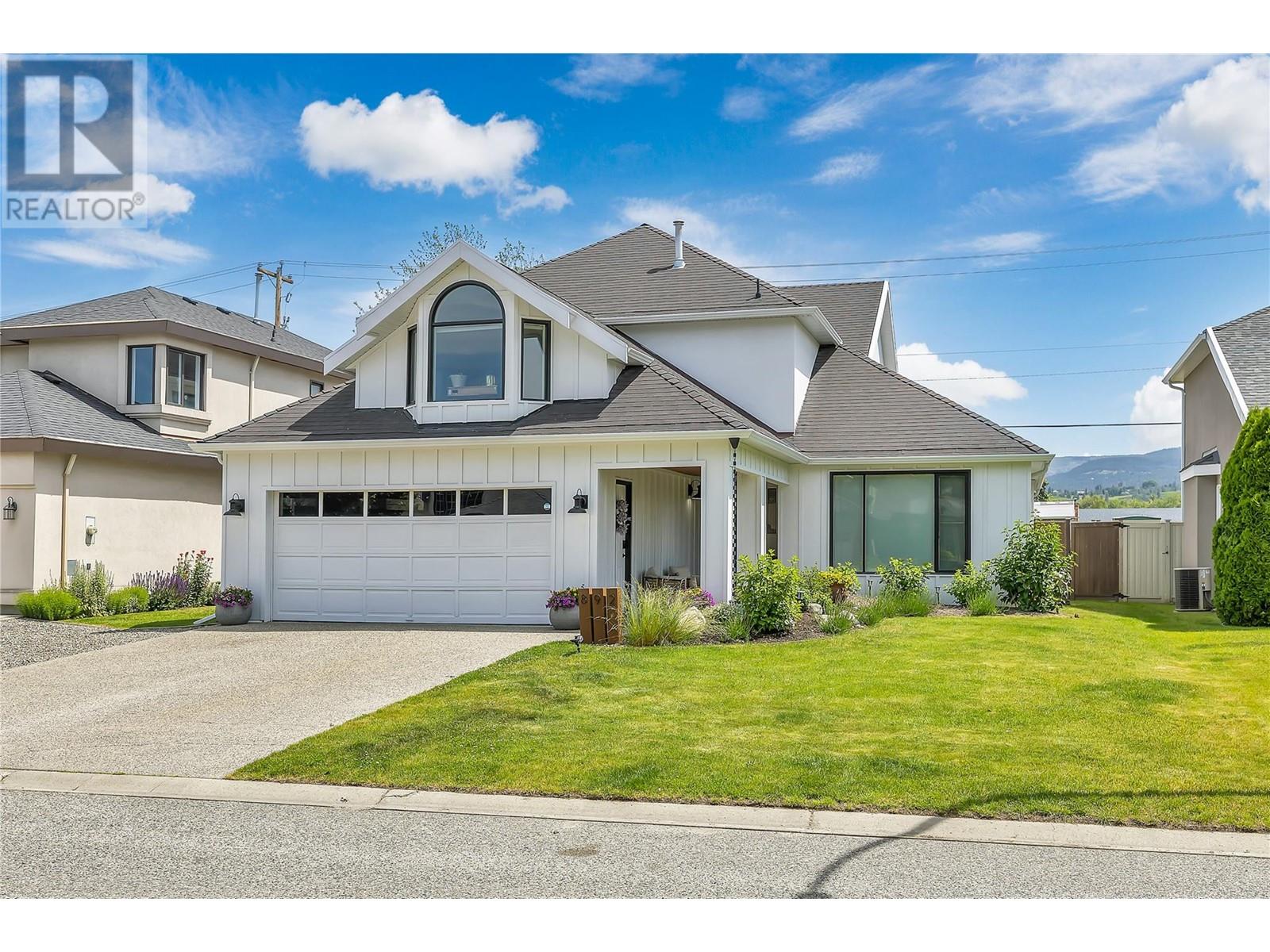 Property at 892 Mission Springs Crescent image 1