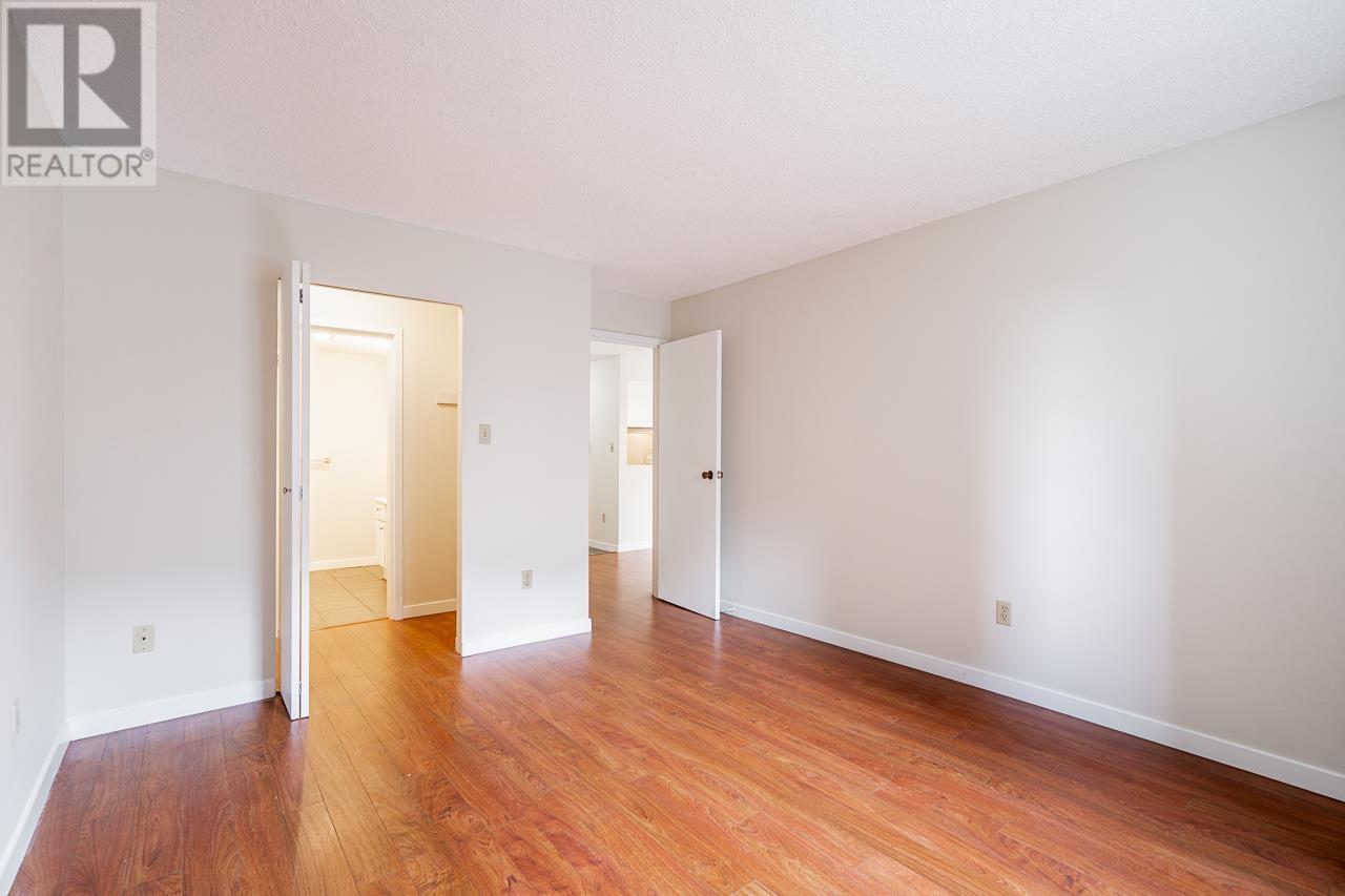 Listing Picture 17 of 27 : 103 1955 WOODWAY PLACE, Burnaby / 本拿比 - 魯藝地產 Yvonne Lu Group - MLS Medallion Club Member