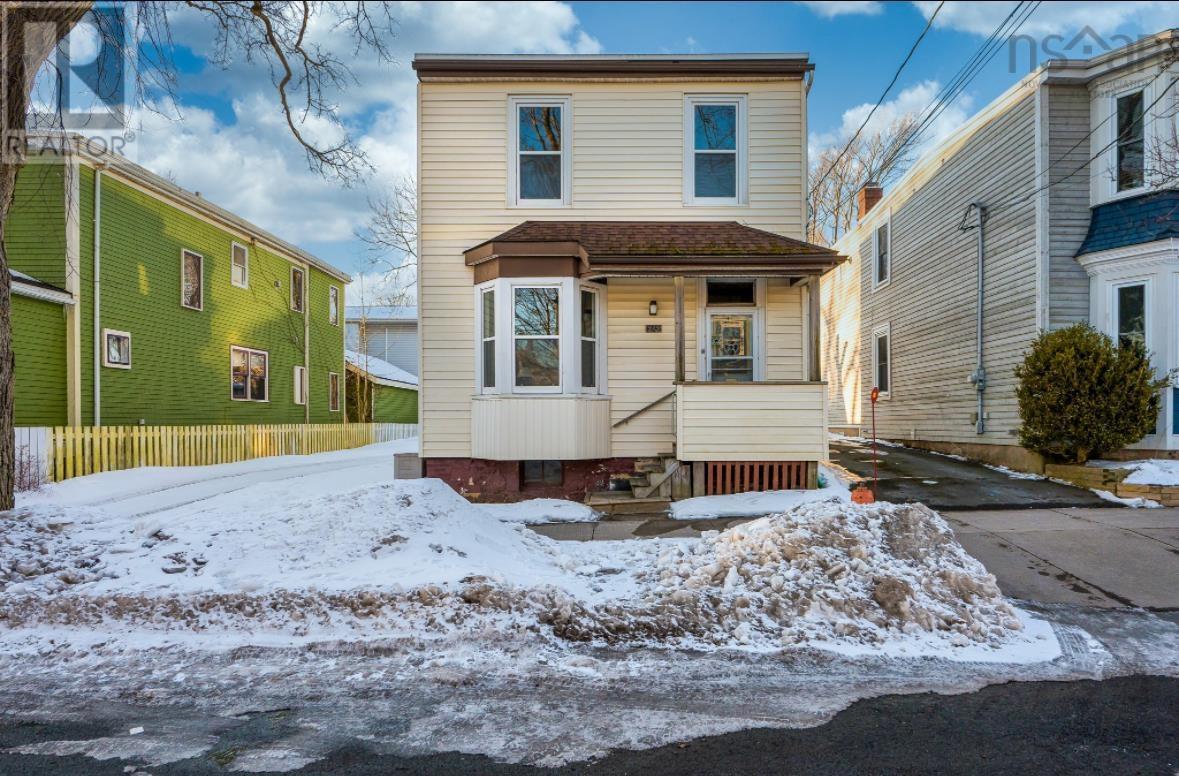 6265 Summit Street, Halifax, Nova Scotia  B3L 1R6 - Photo 2 - 202503731