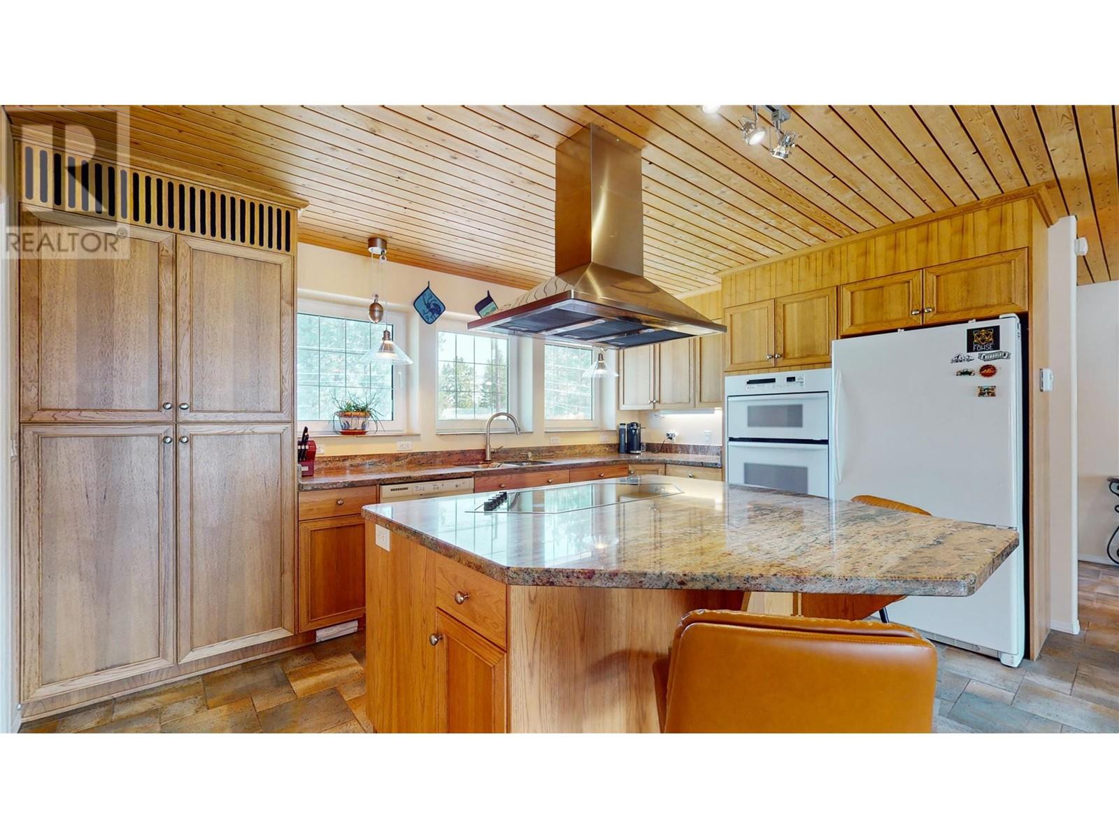 547 Woodland Drive, Cranbrook, British Columbia  V1C 6V2 - Photo 12 - 10334194