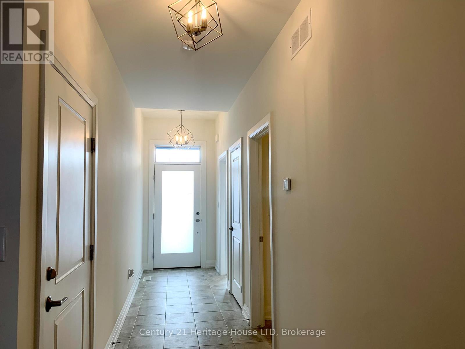 30 - 9150 Willoughby Drive, Niagara Falls (Chippawa), Ontario  L2G 0Z5 - Photo 4 - X11992300