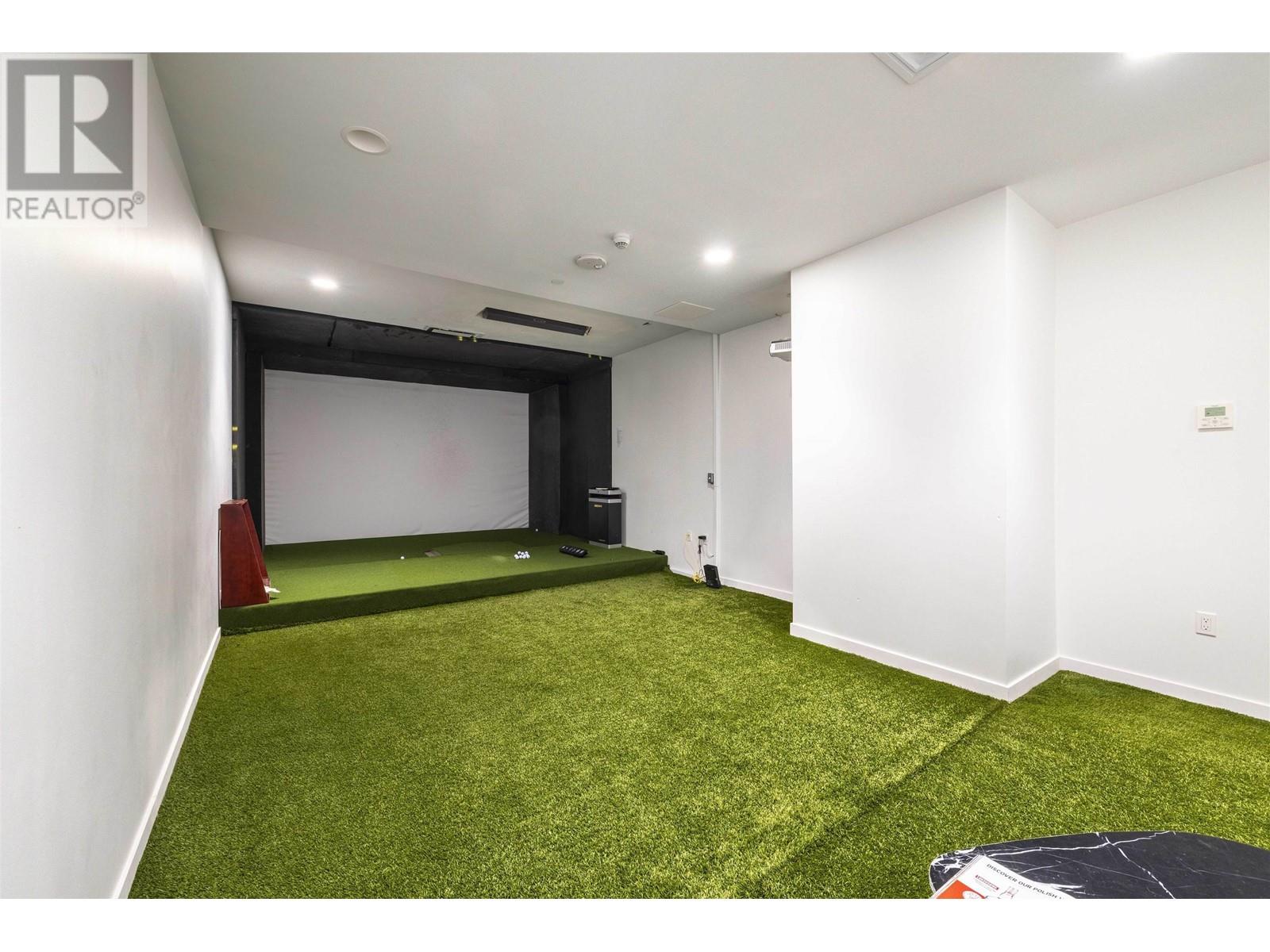 Listing Picture 22 of 32 : 2001 6398 SILVER AVENUE, Burnaby / 本拿比 - 魯藝地產 Yvonne Lu Group - MLS Medallion Club Member