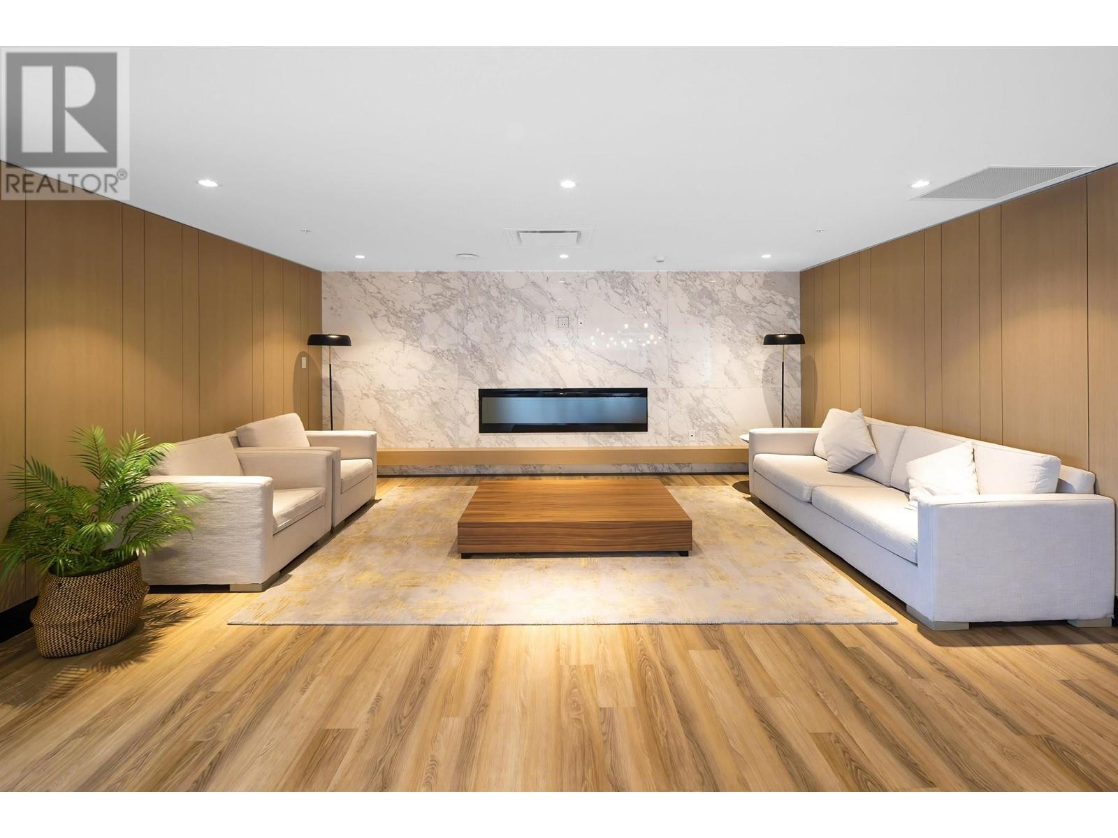 Listing Picture 24 of 32 : 2001 6398 SILVER AVENUE, Burnaby / 本拿比 - 魯藝地產 Yvonne Lu Group - MLS Medallion Club Member