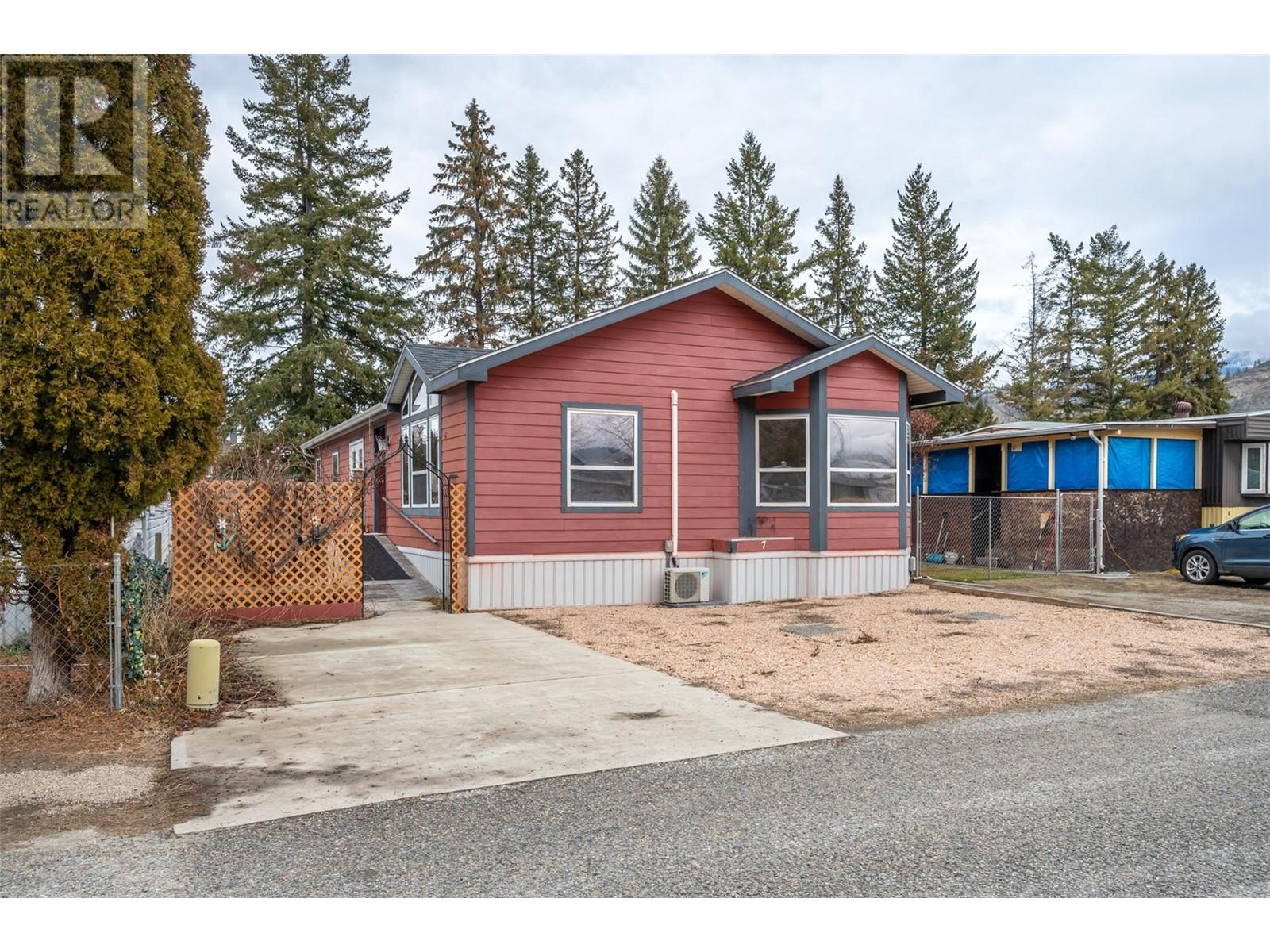 Property at 1302 Cedar Street Unit# 7 image 2