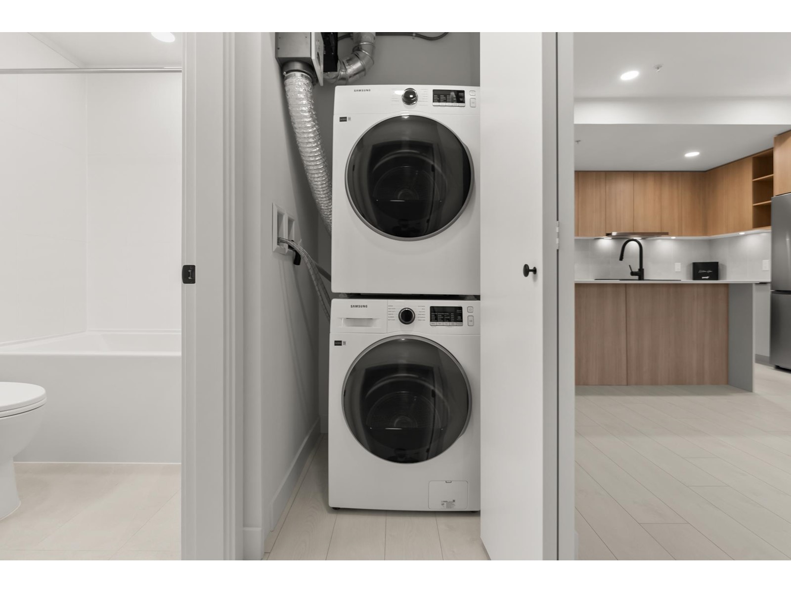 527 9456 134 Street, Surrey, British Columbia  V3V 0G8 - Photo 32 - R2971478